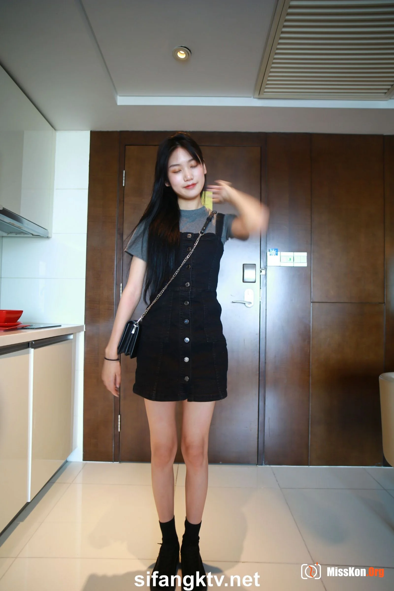 Chinese model Yifei's large-scale private photo shoot (2020-08-22) - Photo 4