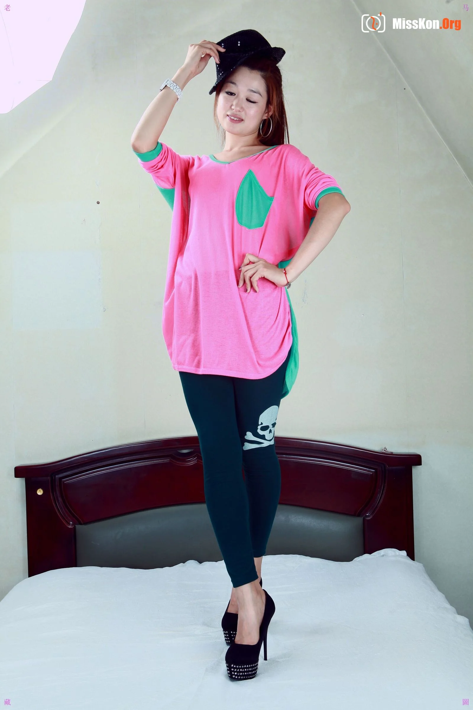 Chinese model Yongyong's large-scale private photo shoot (2012-09-16) - Photo 9