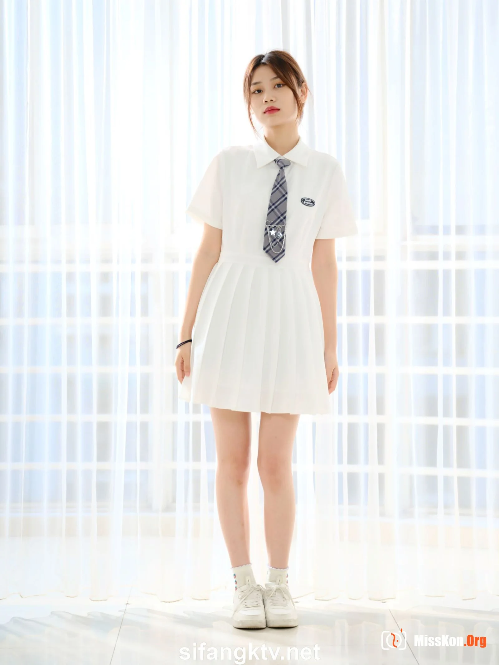 Chinese model Yueyue's large-scale private photo shoot (2021-10-12) - Photo 3