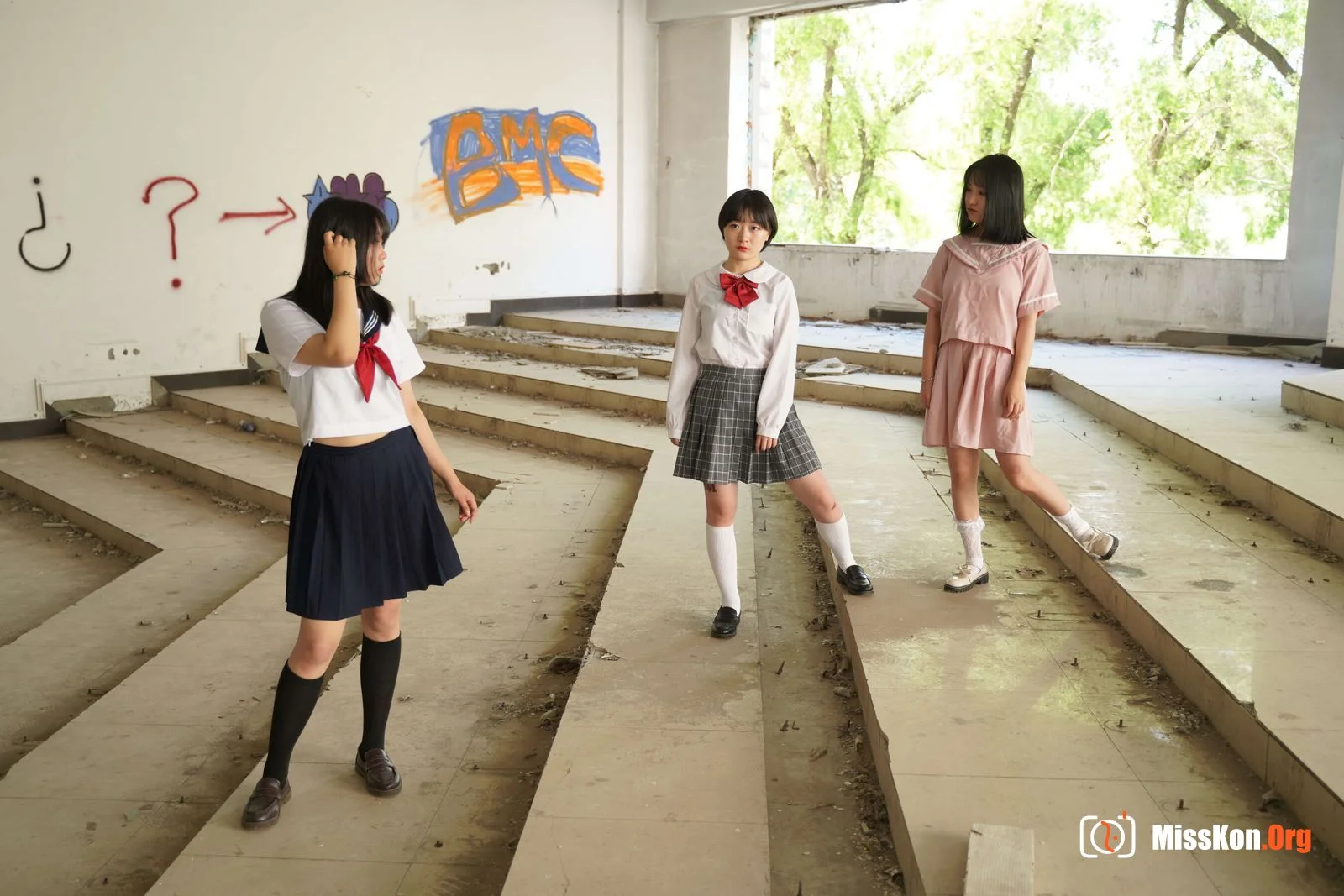 Chinese models Luo Luo & Tian Tian & Qi Qi's large-scale private photo shoot (2019-07-11) - Photo 11