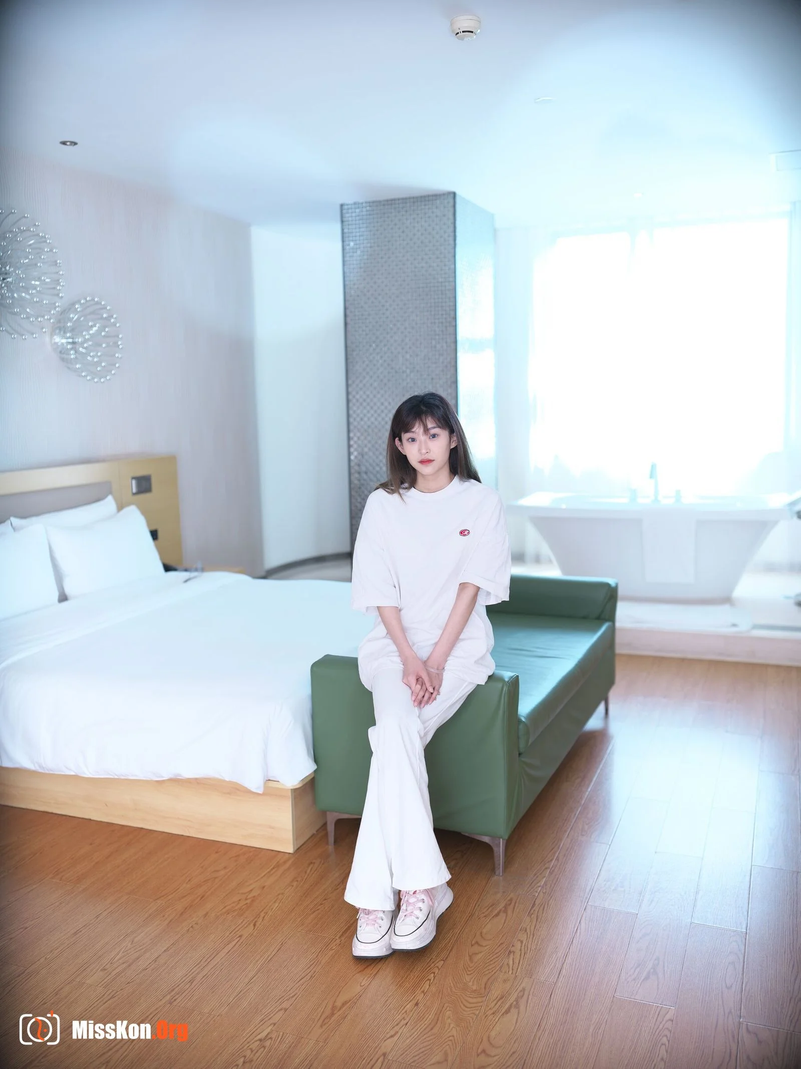 Chinese Models Photo Album: Hwasa - Photo 2