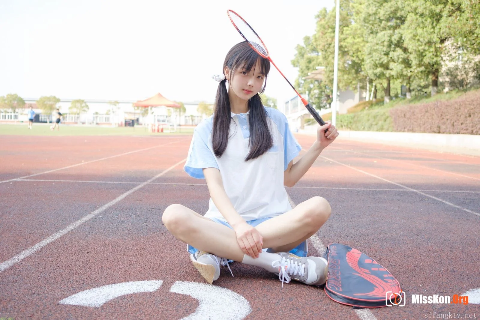 Chixi Yeye: sportswear - Photo 11