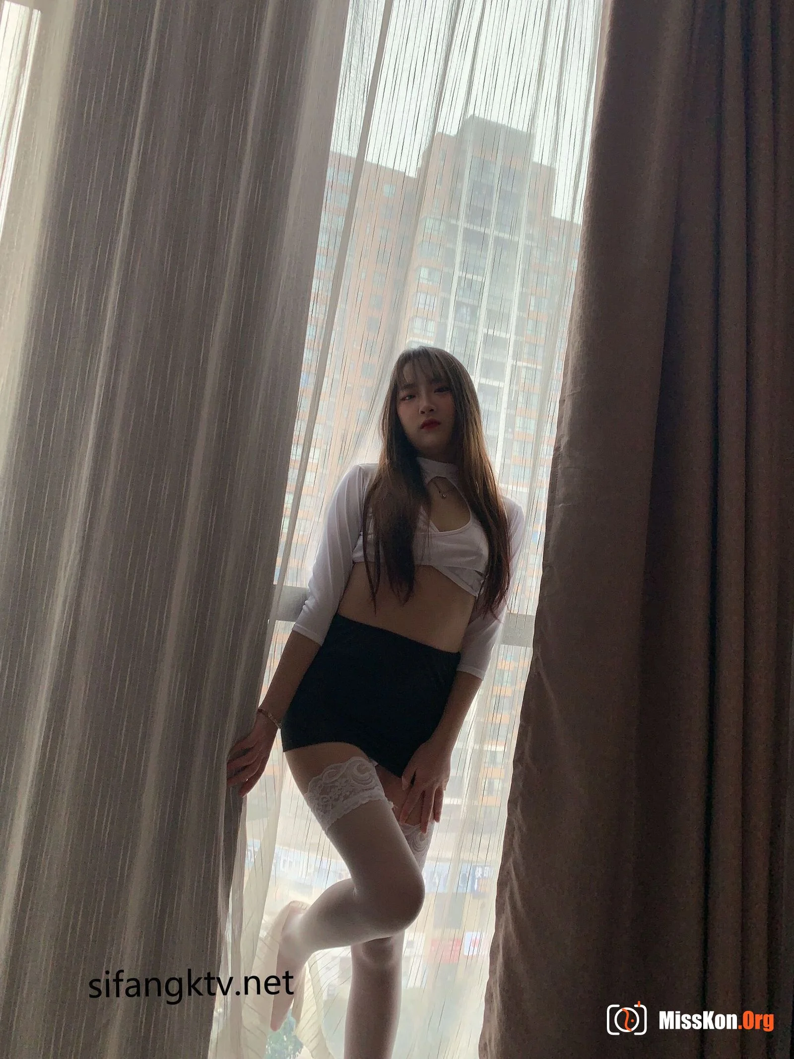 Chongqing University sophomore girl makes extra money by dating (2023-02-18) - Photo 16