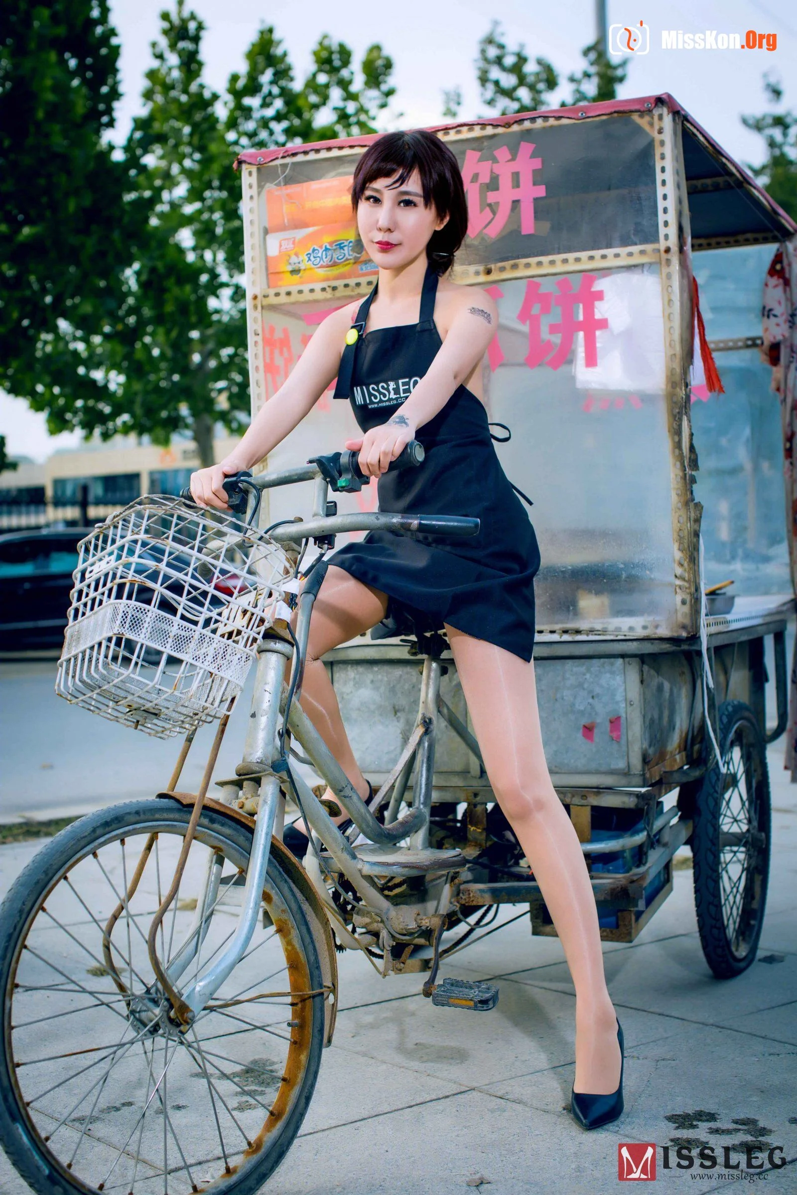Cocoa: Appearance (V025) - Photo 3
