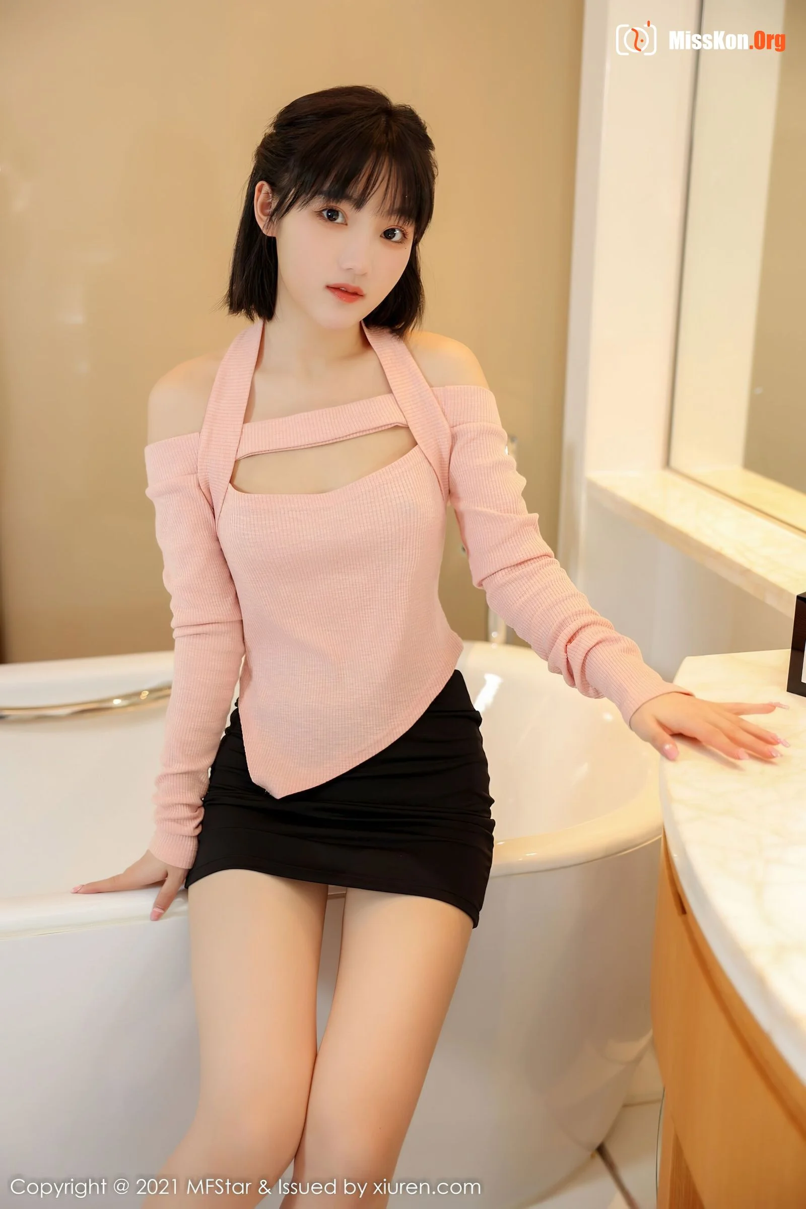 Cone Xiaotong - Photo 3