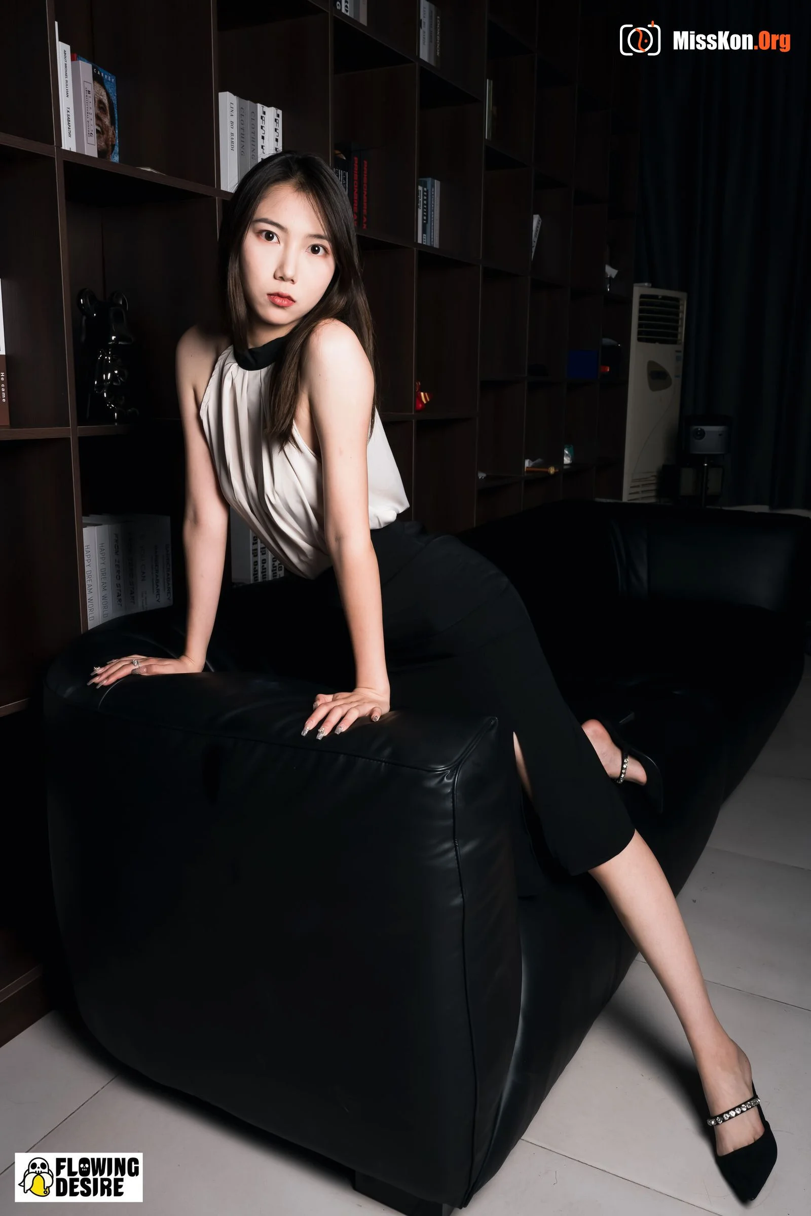 Contrasting Teacher Su Ran - Photo 15