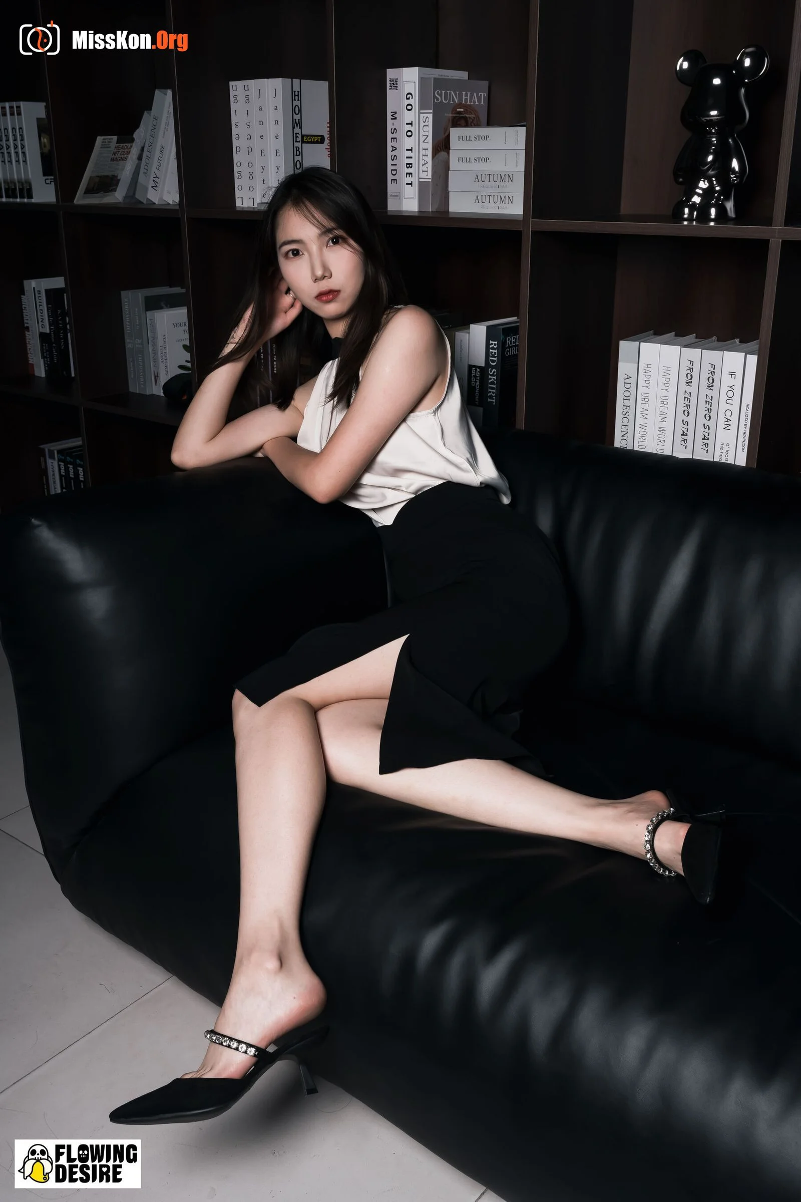 Contrasting Teacher Su Ran - Photo 17