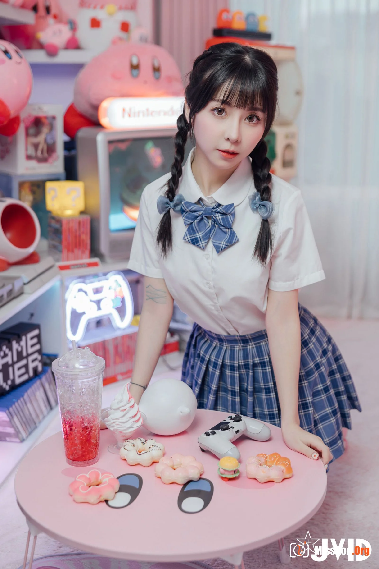 Customized sex doll - Photo 10