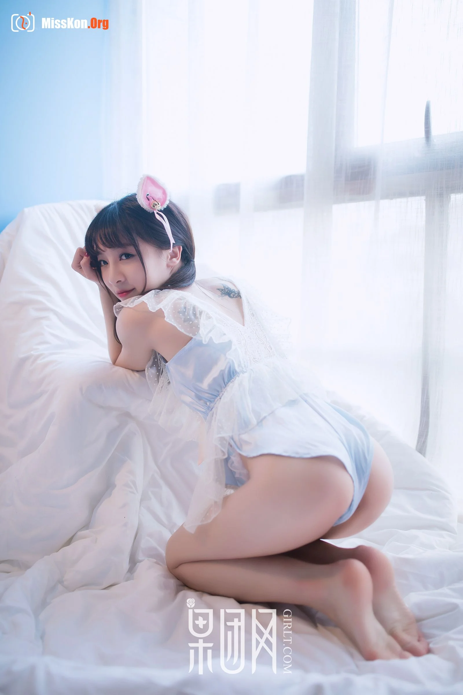 Cute girl pink candy - Photo 15