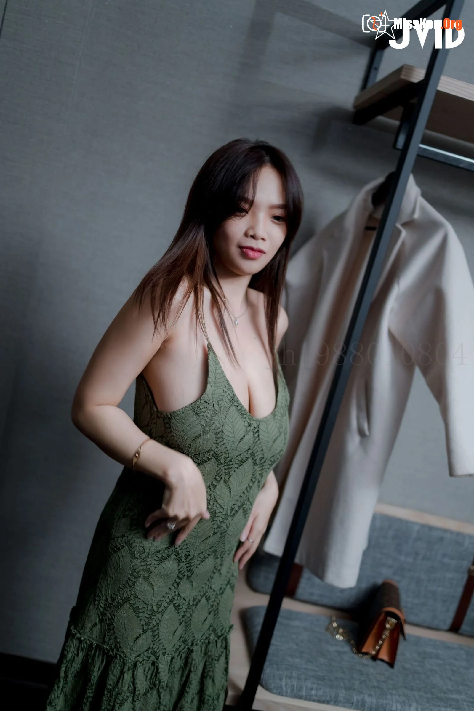 Date the landlady to exchange rent - Photo 3