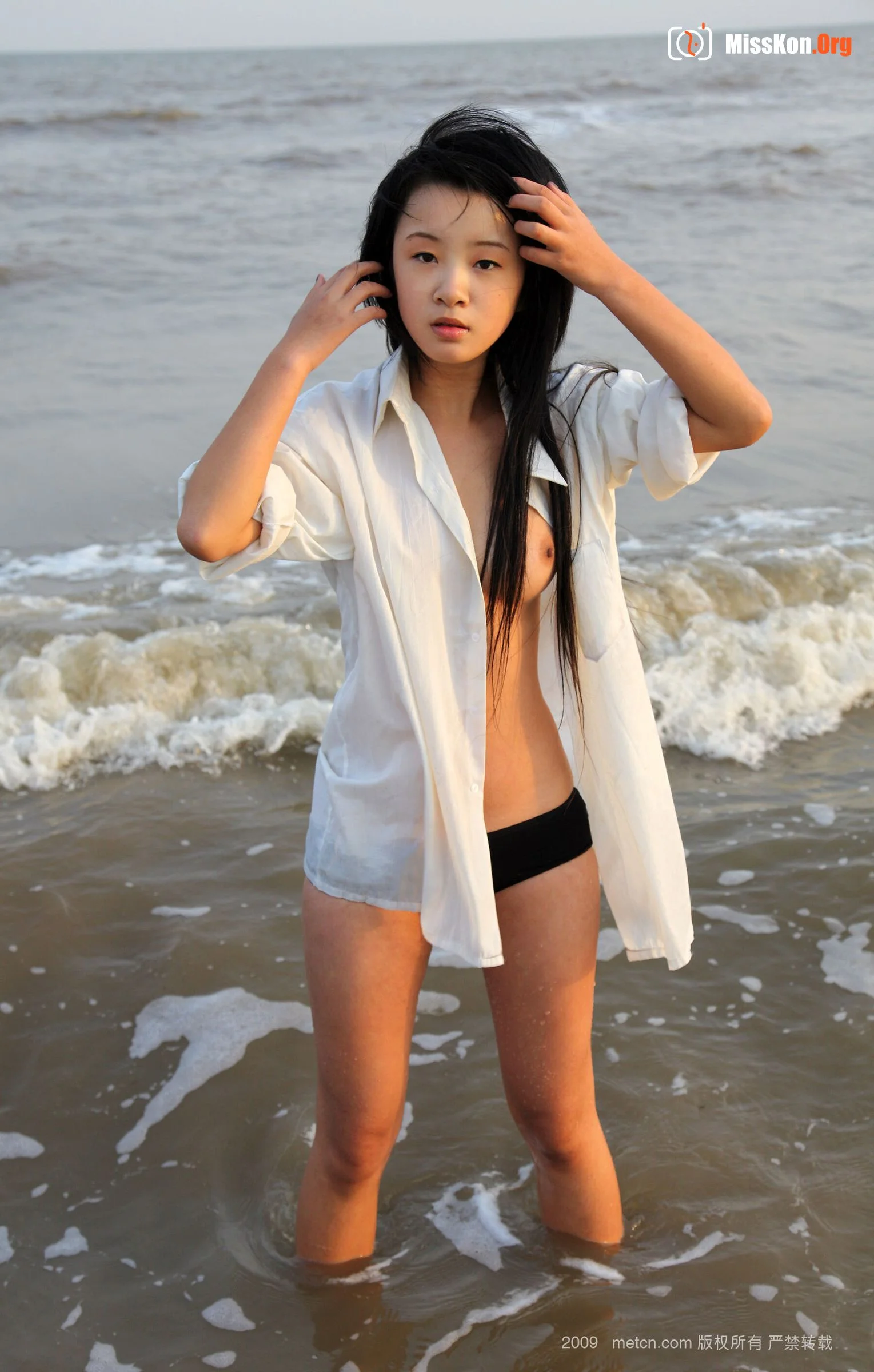 Deng Jing: Beach Girl (2009-12-23) - Photo 8