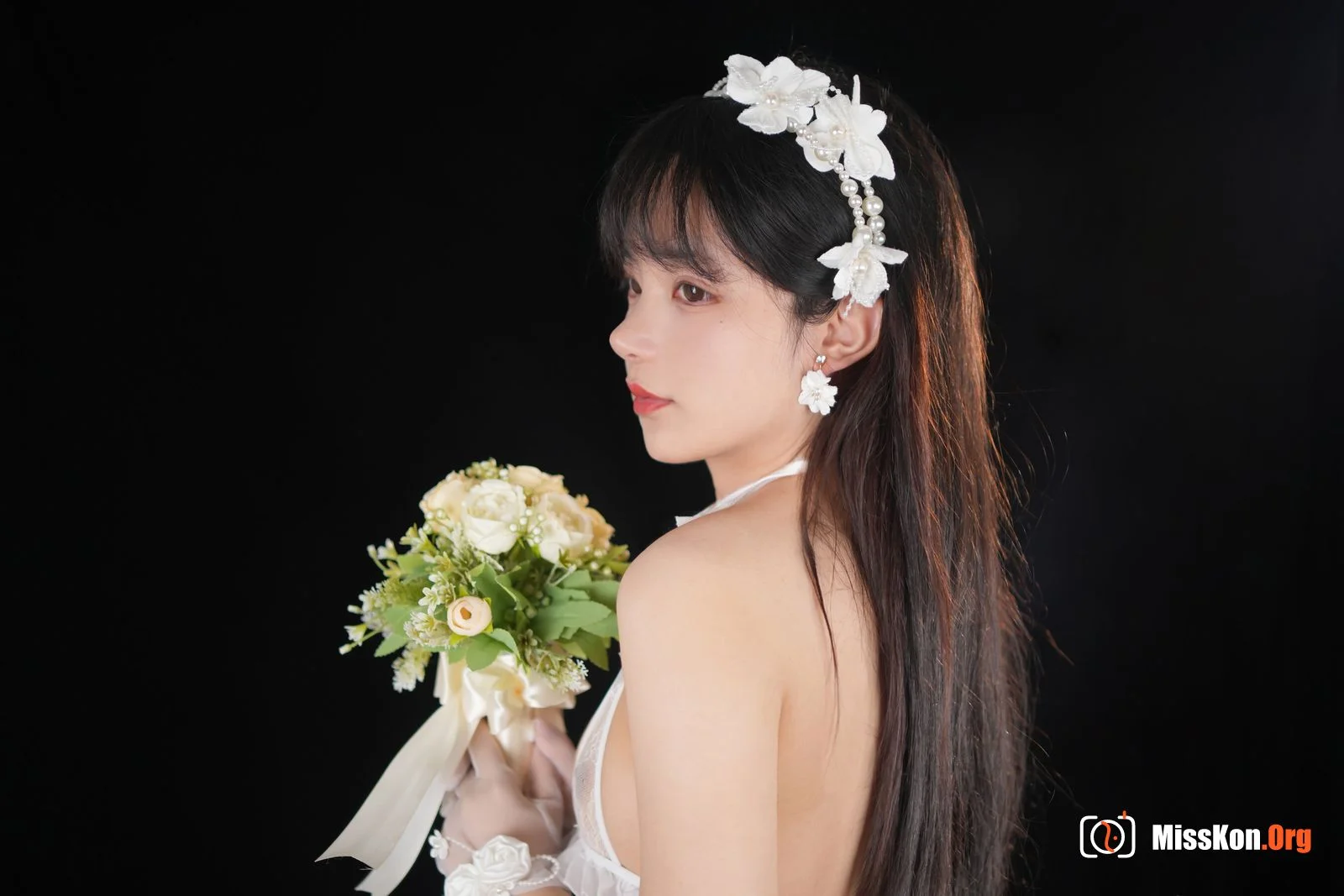 Desire for Flowers - Photo 3
