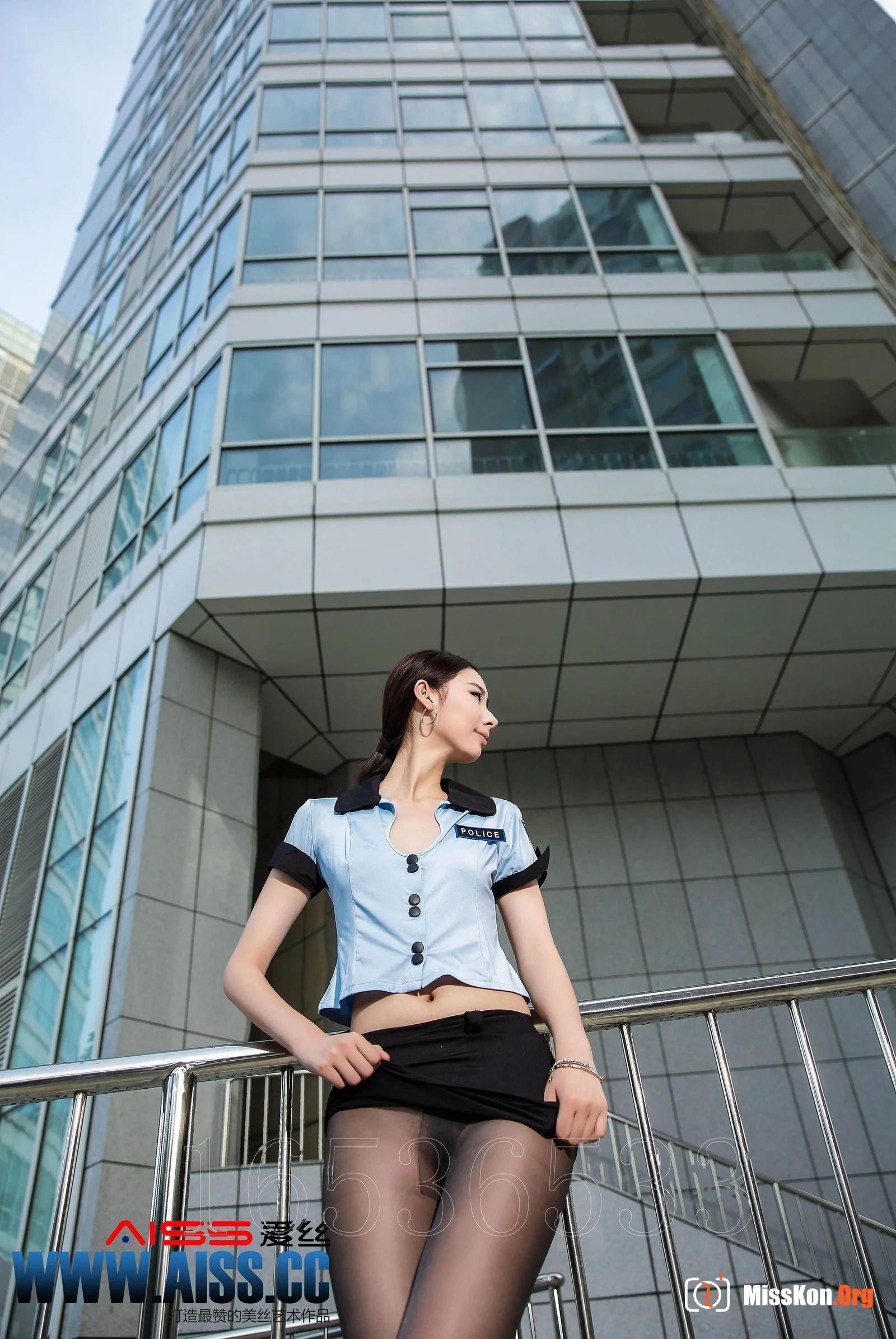Diamond version: F5023: 115CM long-legged policeman (F5023) - Photo 2