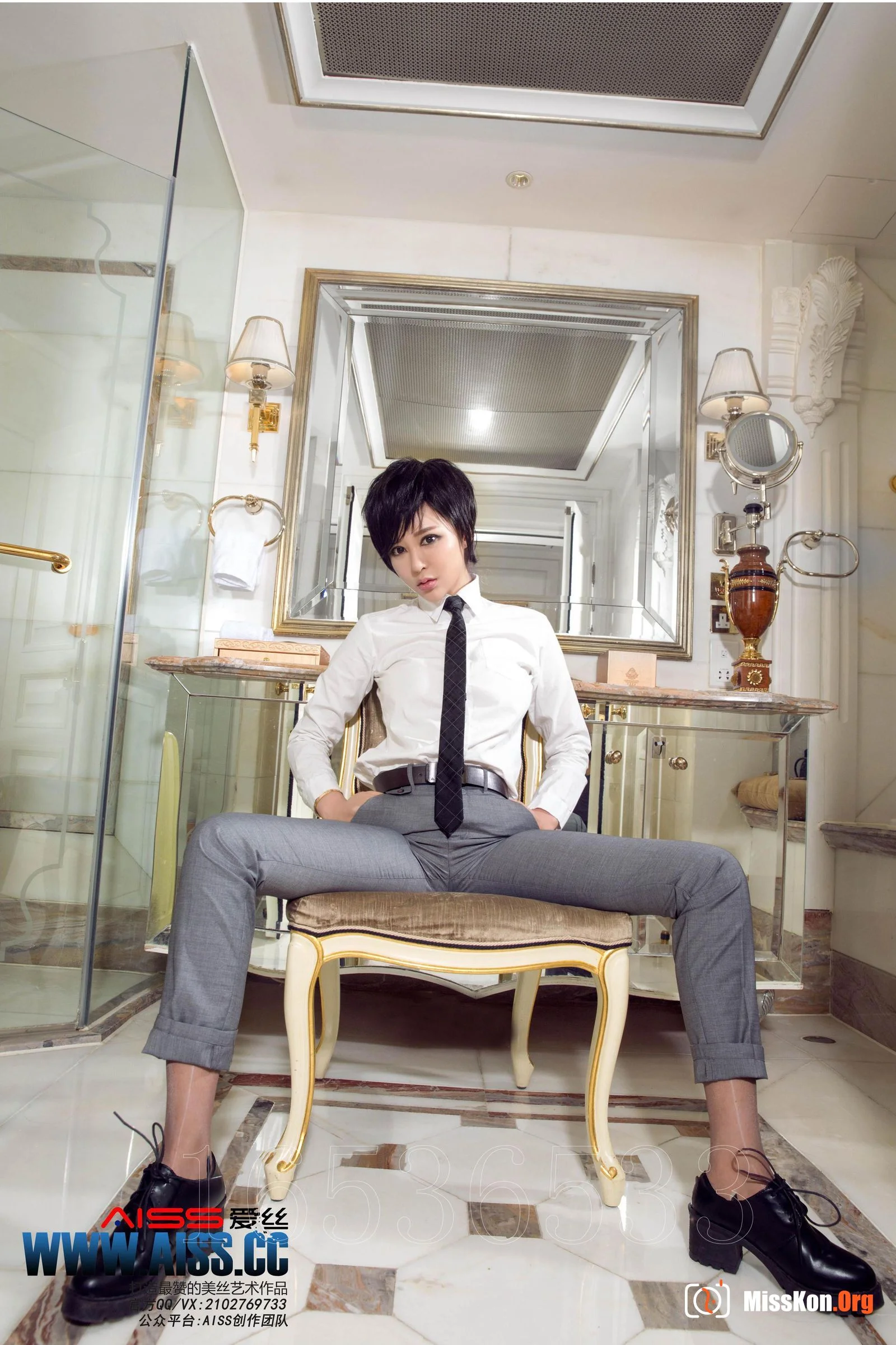 Diamond version: F6003: Mr Pantyhose (F6003) - Photo 3