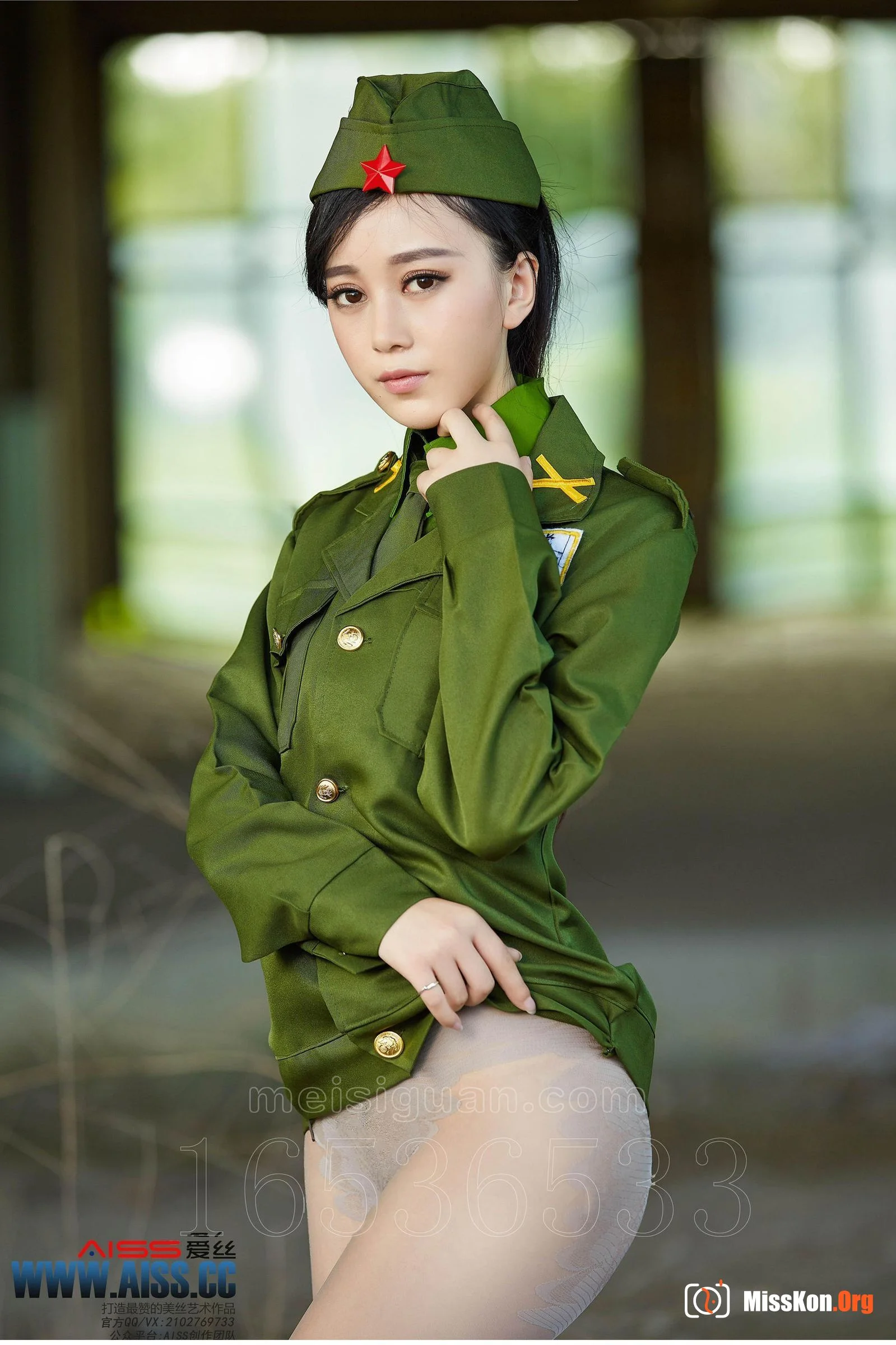 Diamond version: F6035: Secret Service (F6035) - Photo 5