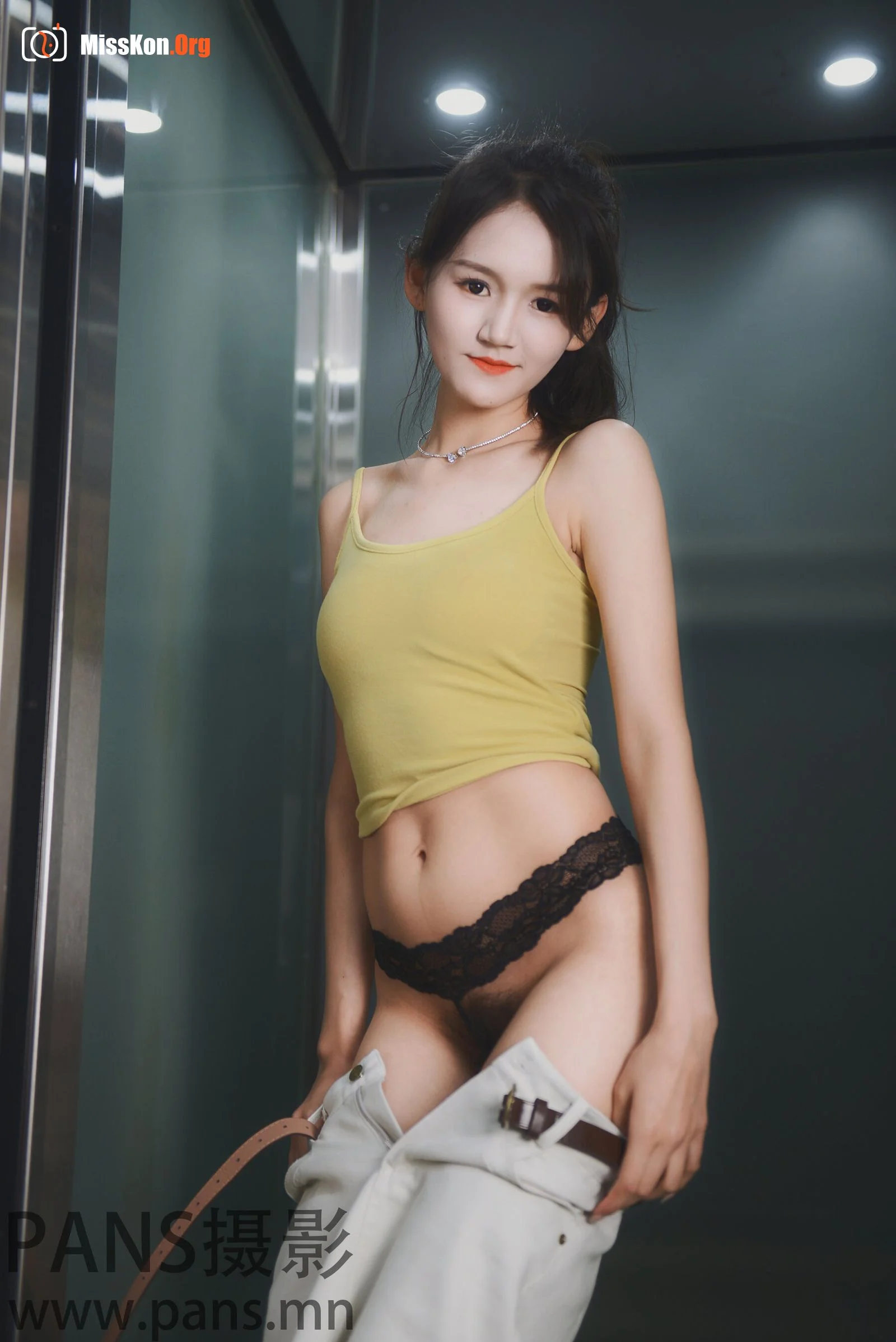 Dina - Photo 18