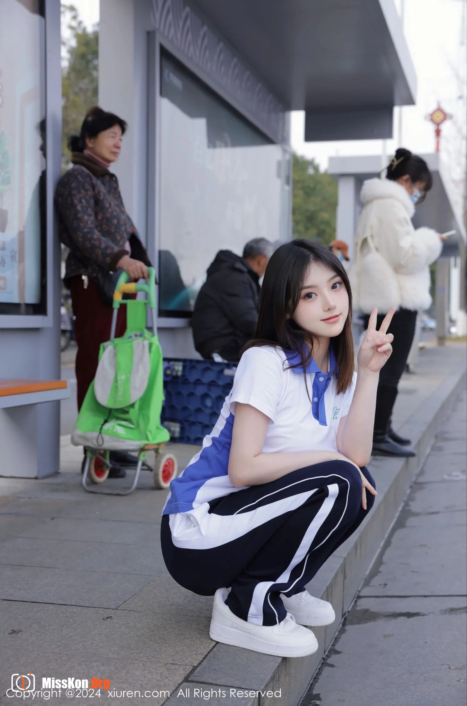 Dou Banjiang - Photo 5