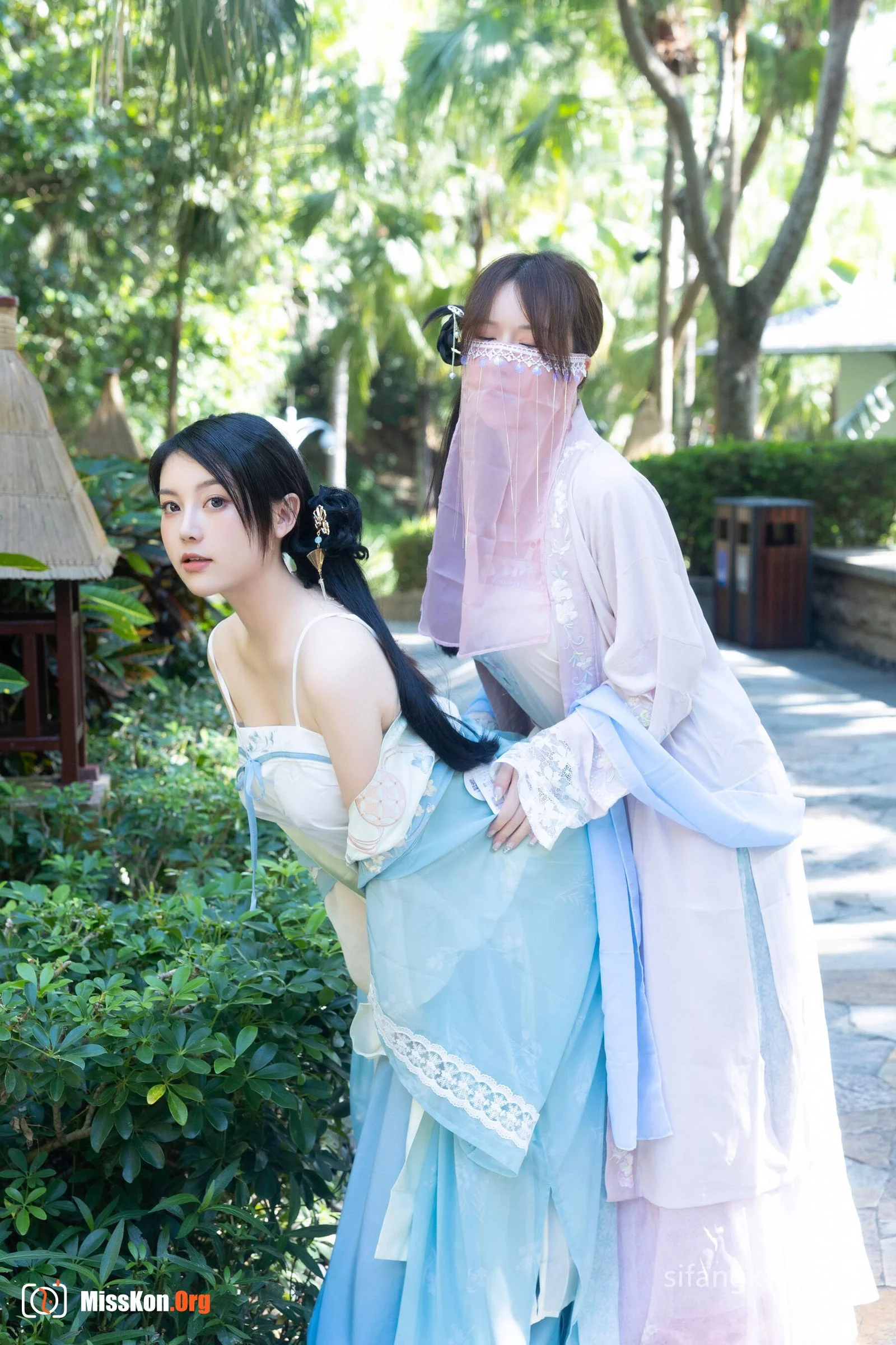 Doubanjiang: Costume double (Doubanjiang) - Photo 4