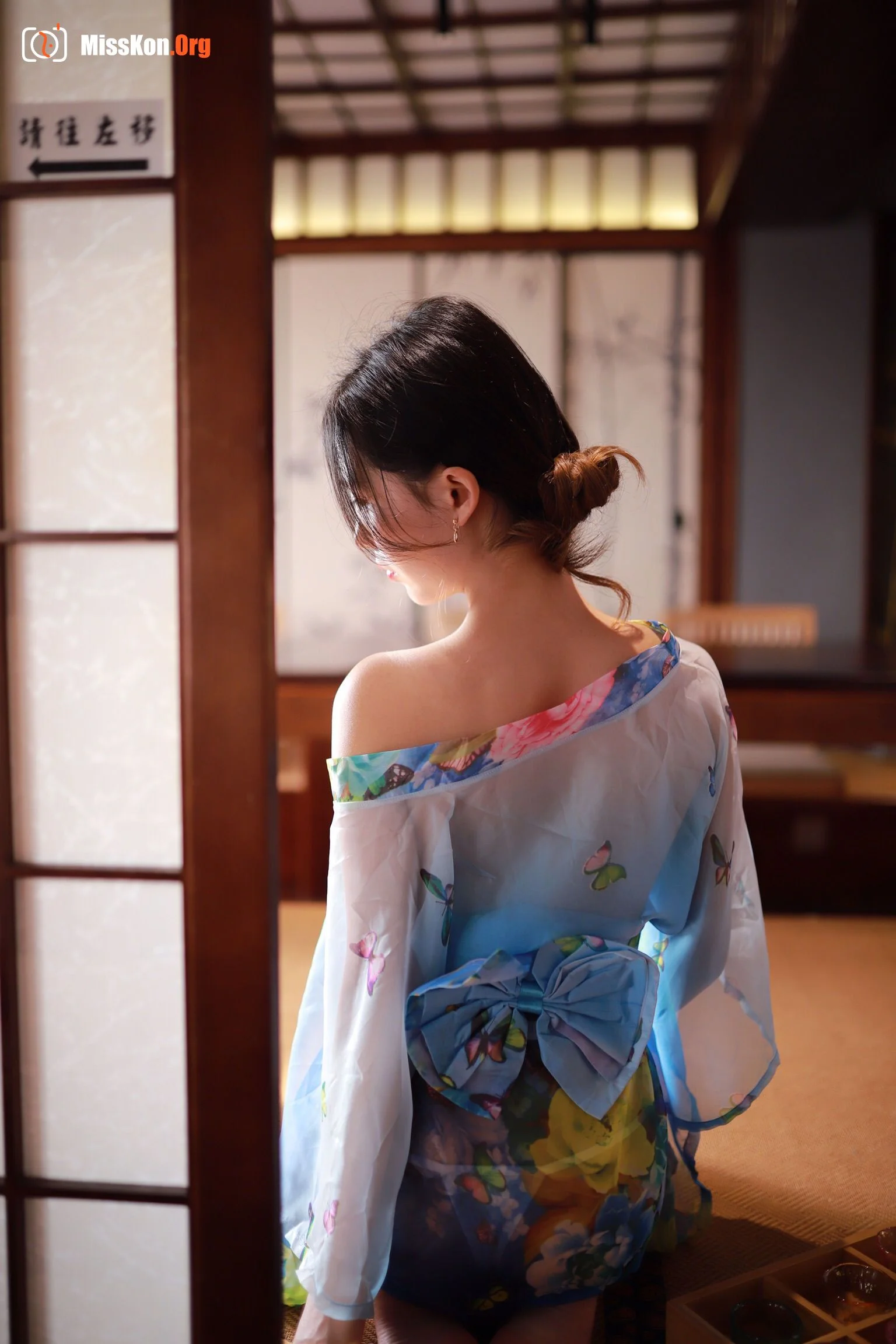 Douniang Lishi: Aqua Kimono - Photo 18