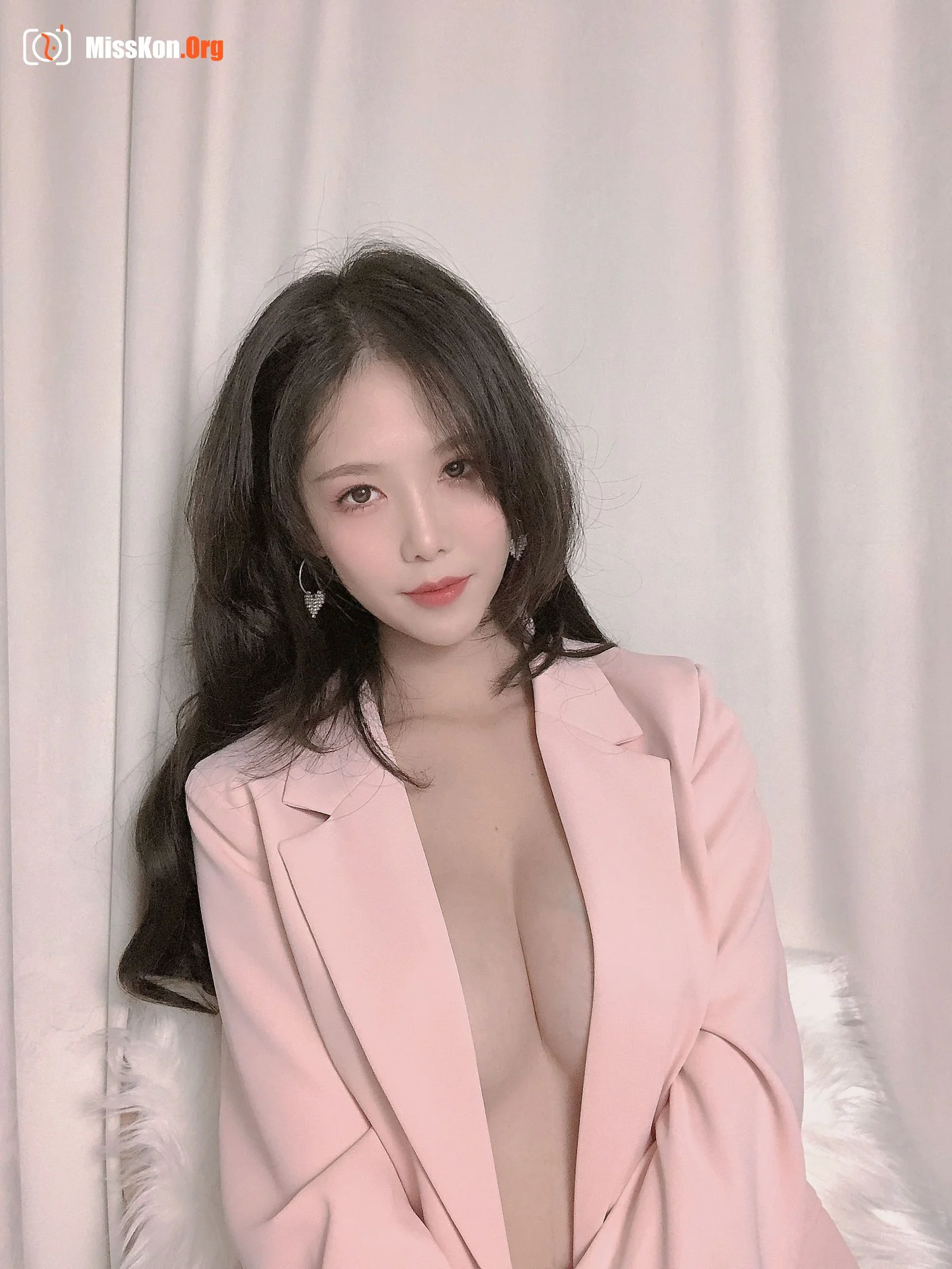 Douniang Lishi: Pink suit - Photo 19