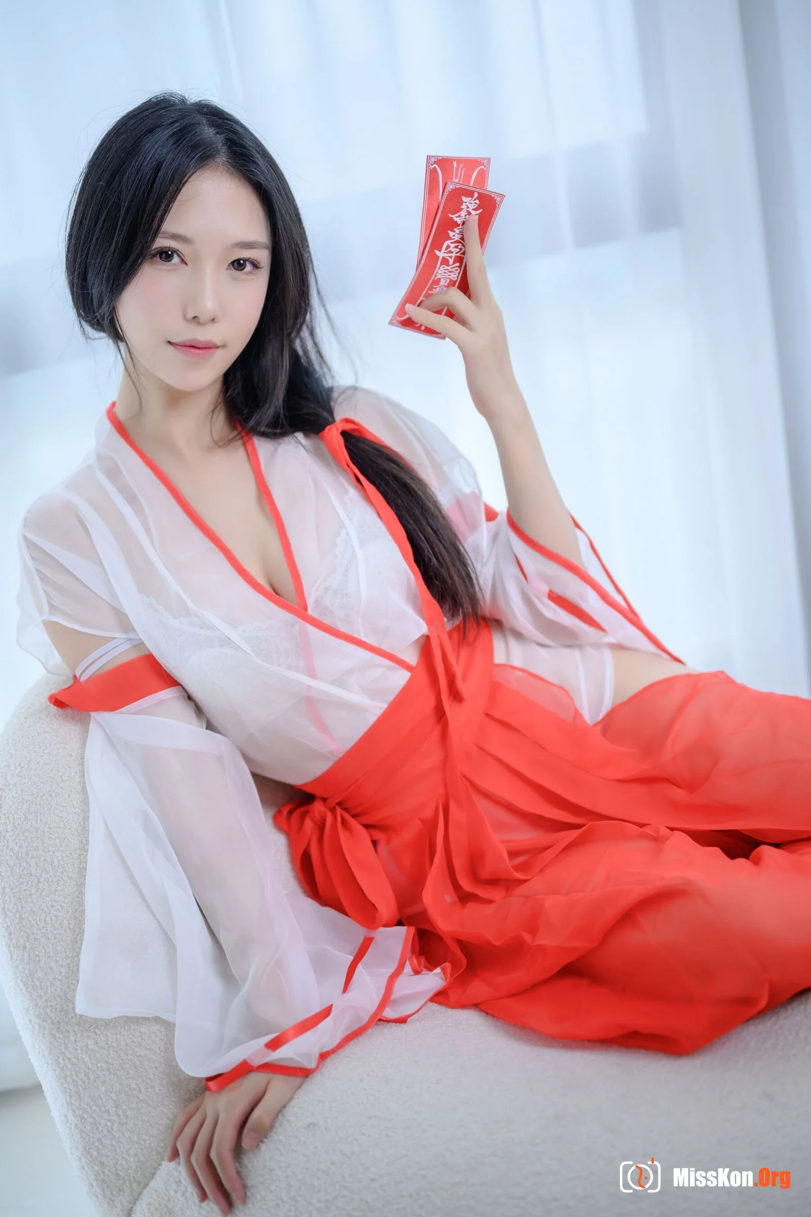 Douniang Lishi: Private exorcism - Photo 4