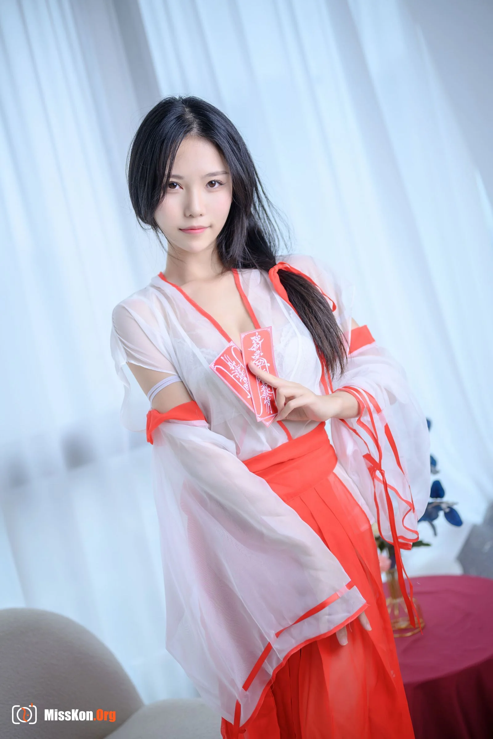 Douniang Lishi: Private exorcism - Photo 8