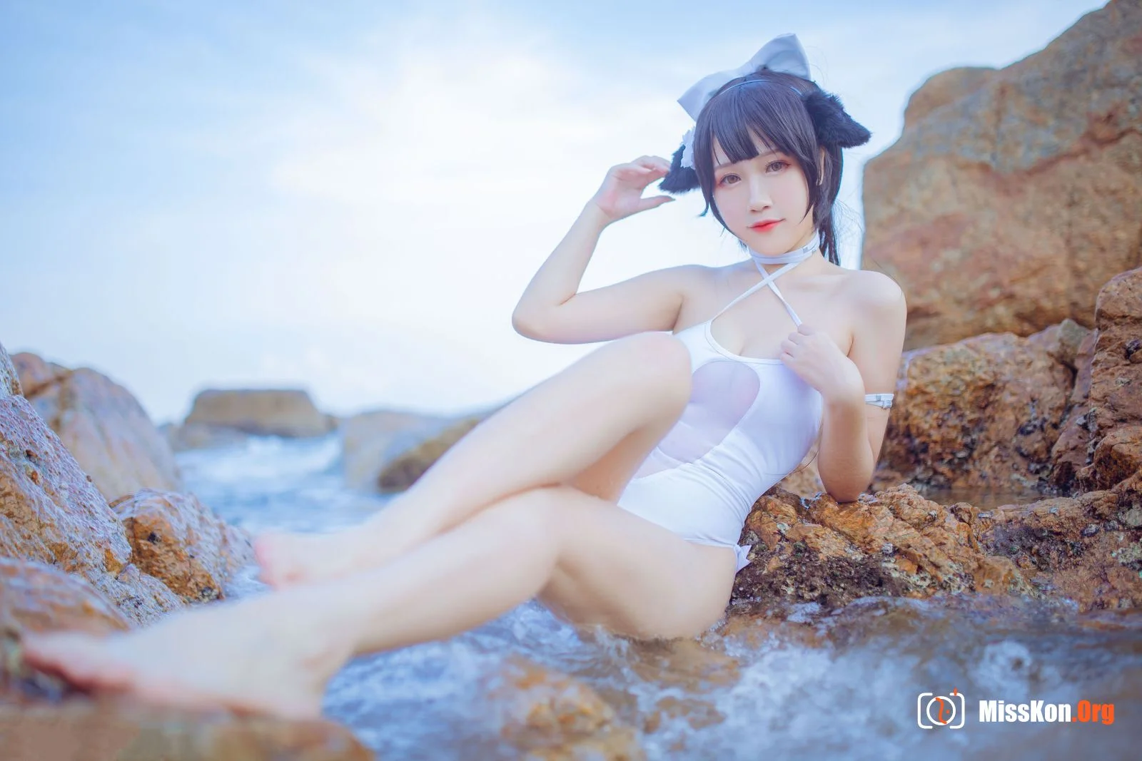 Douniang Lishi & Smart Cat: Mastiff beach swimsuit - Photo 5
