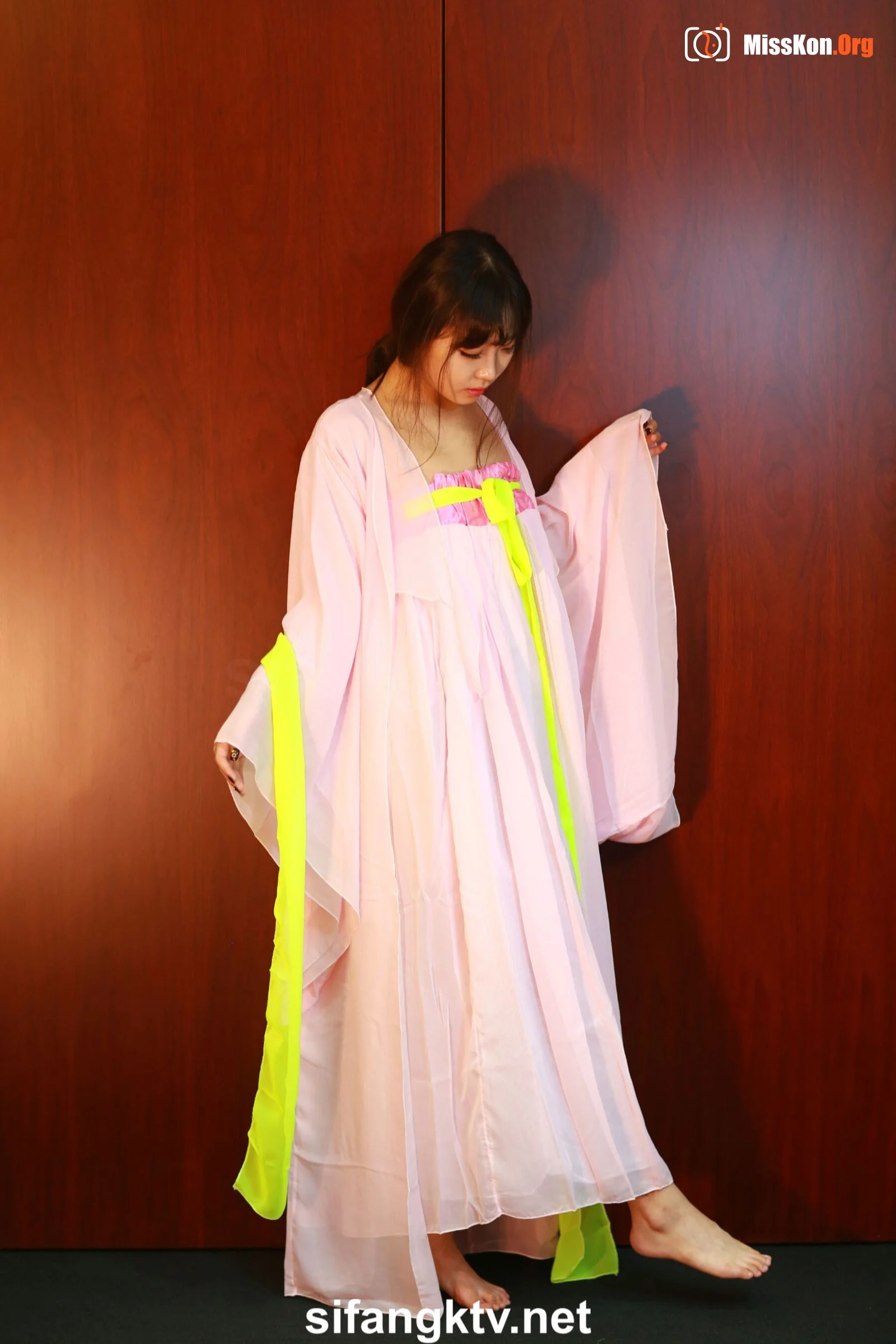 Du Yuhan: Costume (2016-09-07) - Photo 10
