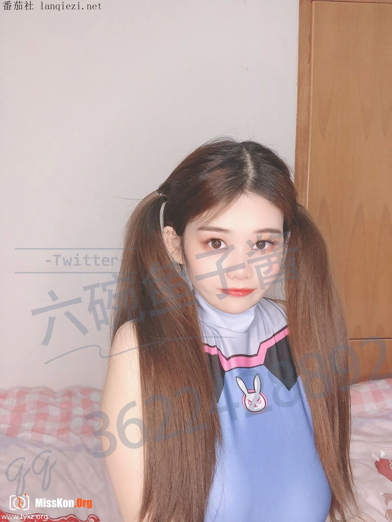 六碗鱼子酱《露脸DVA》 - 照片 15