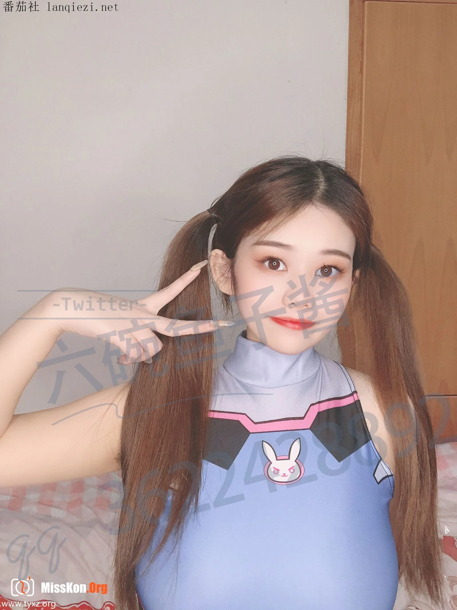 六碗鱼子酱《露脸DVA》 - 照片 7