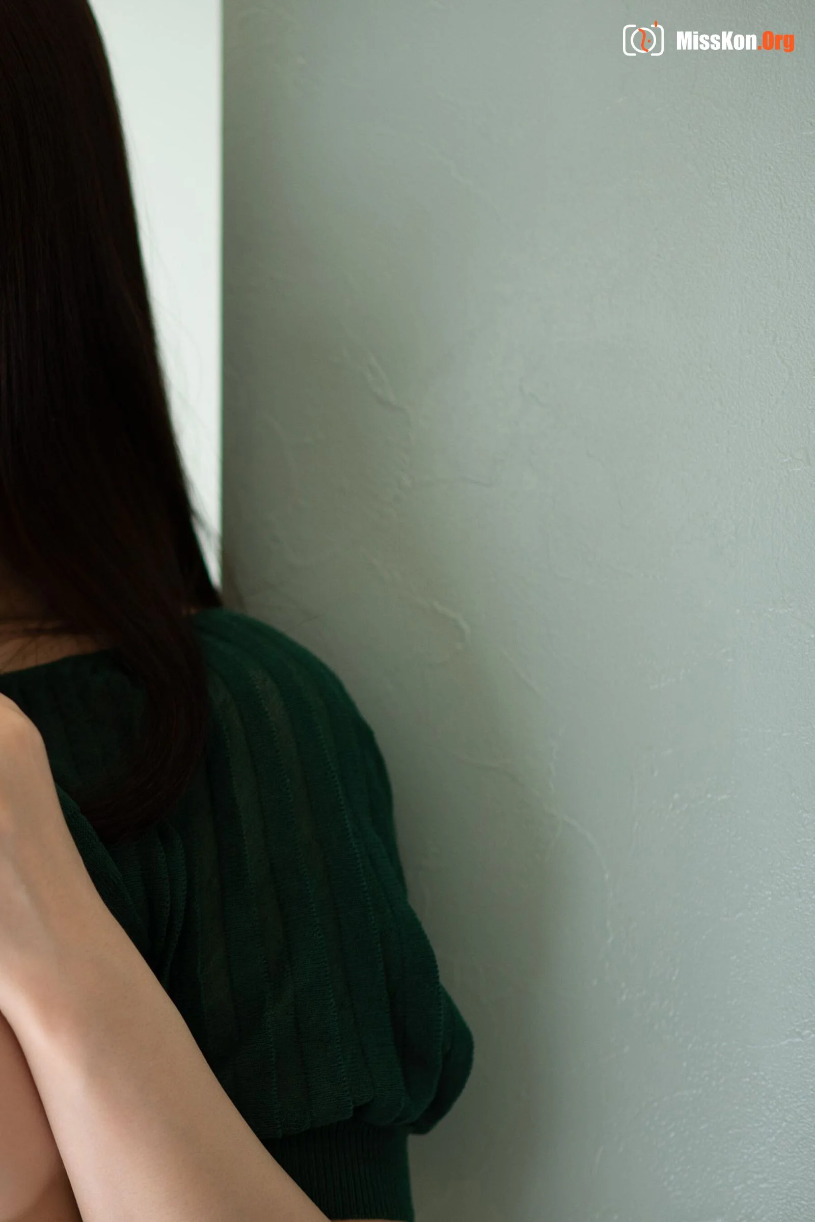 Ebizaki Aoi: Throw away the harmony - Photo 2