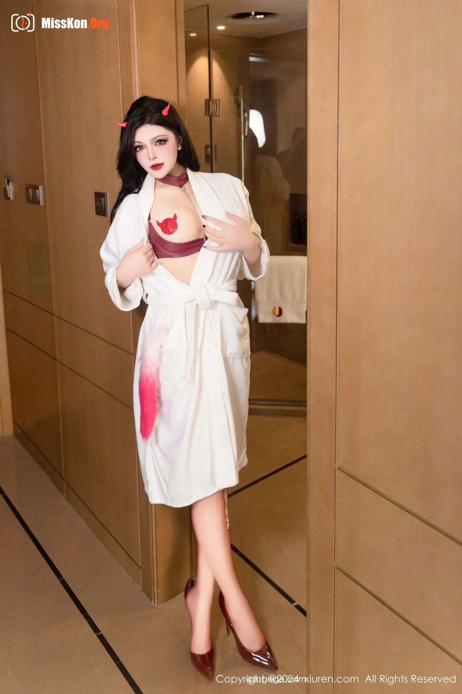 Eliza White - Photo 11