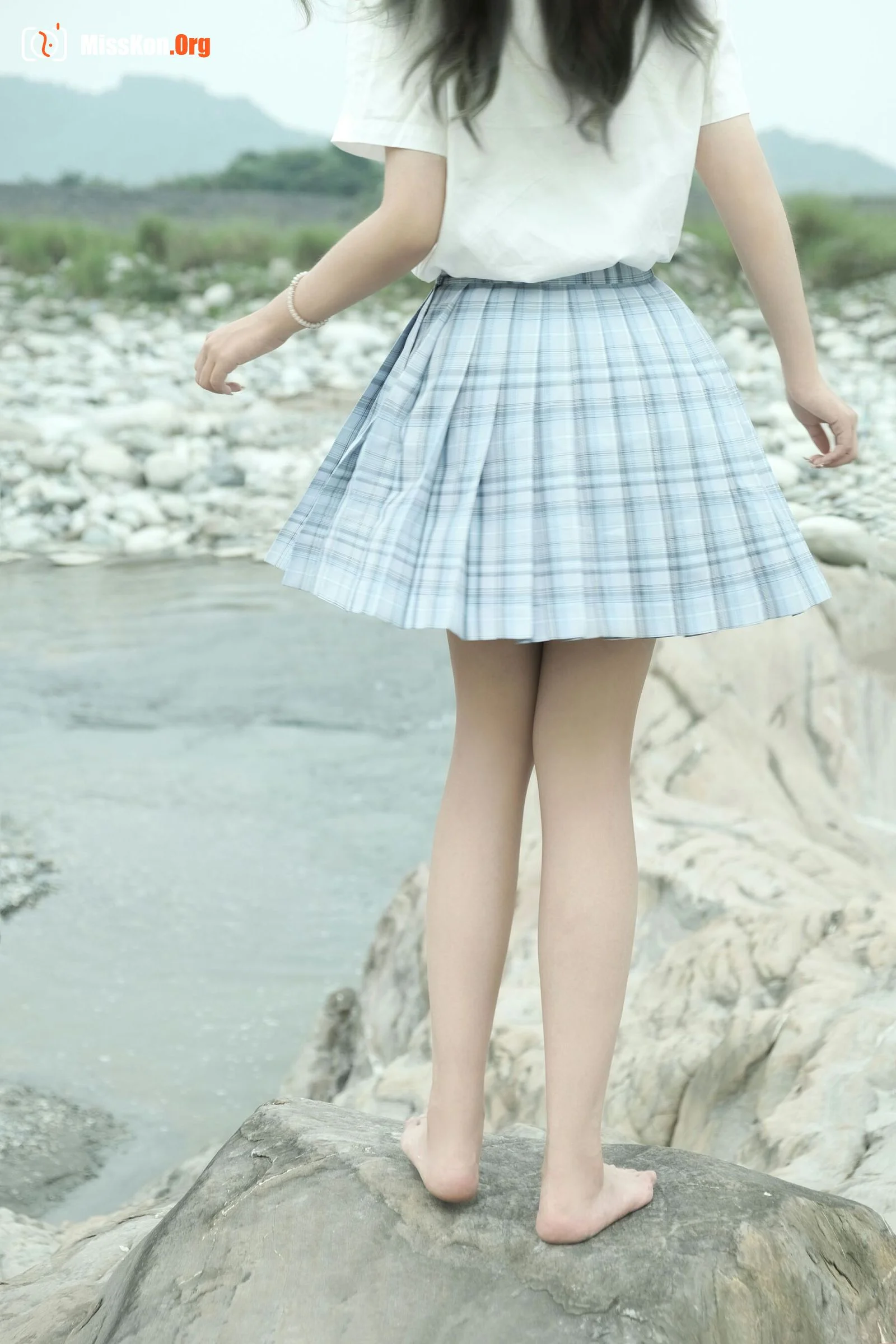 eloise Ruanruan: Riverside JK - Photo 20