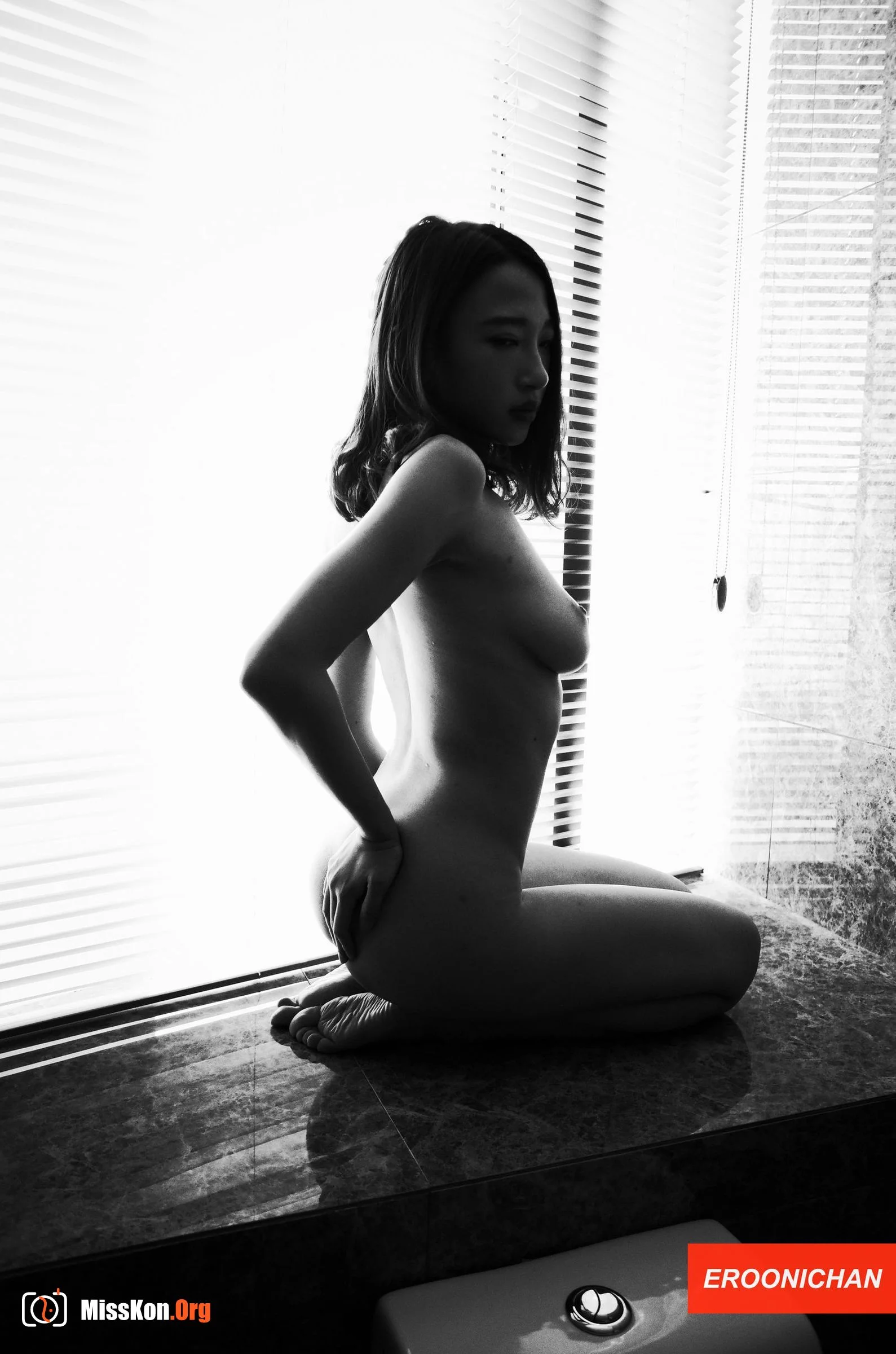 EROONICHAN June Subscription - Photo 12