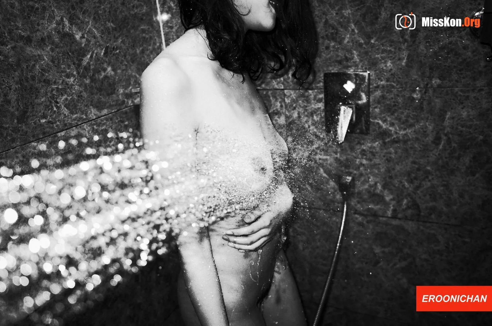 EROONICHAN June Subscription - Photo 17