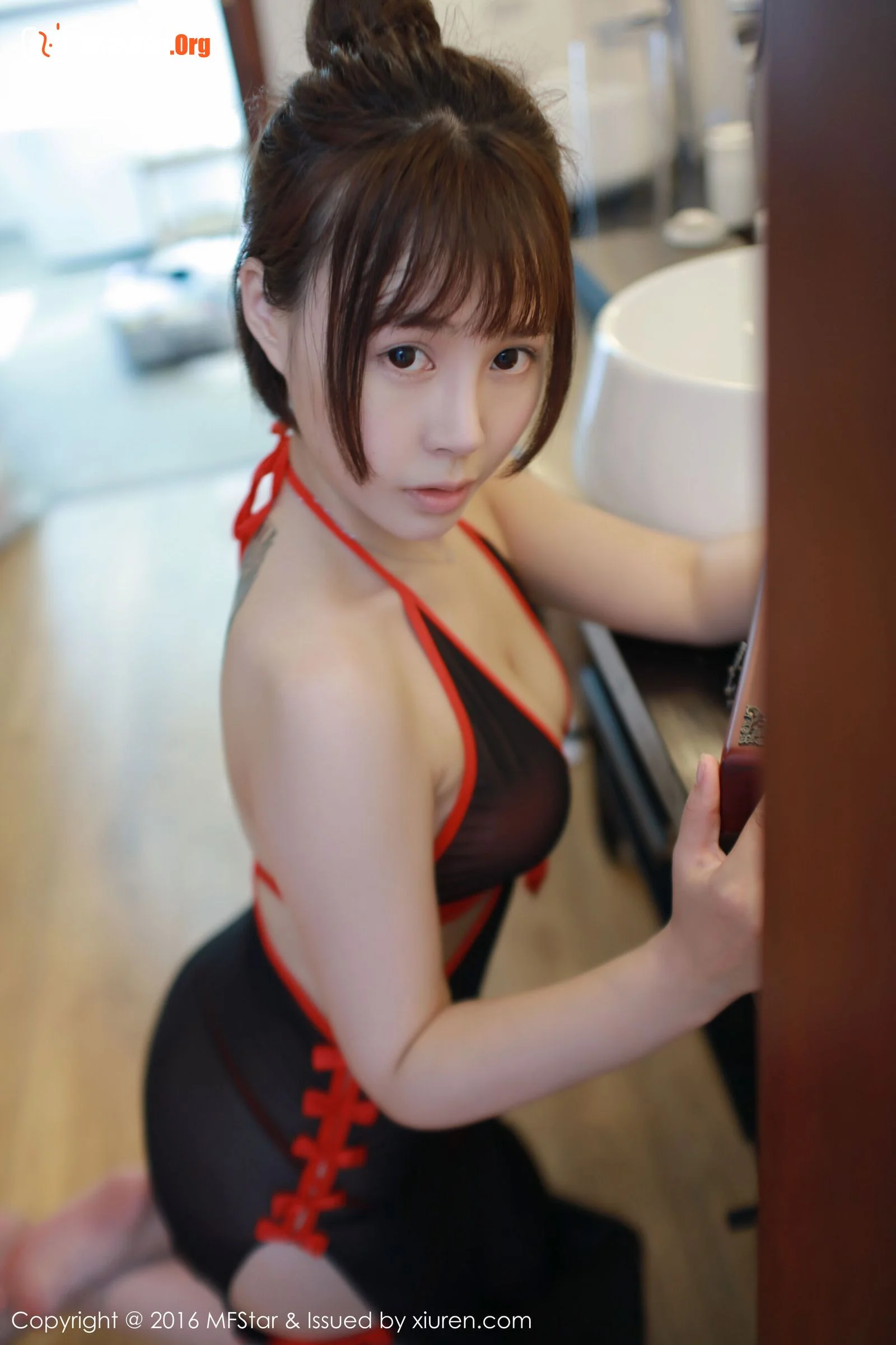Evelyn - Photo 23