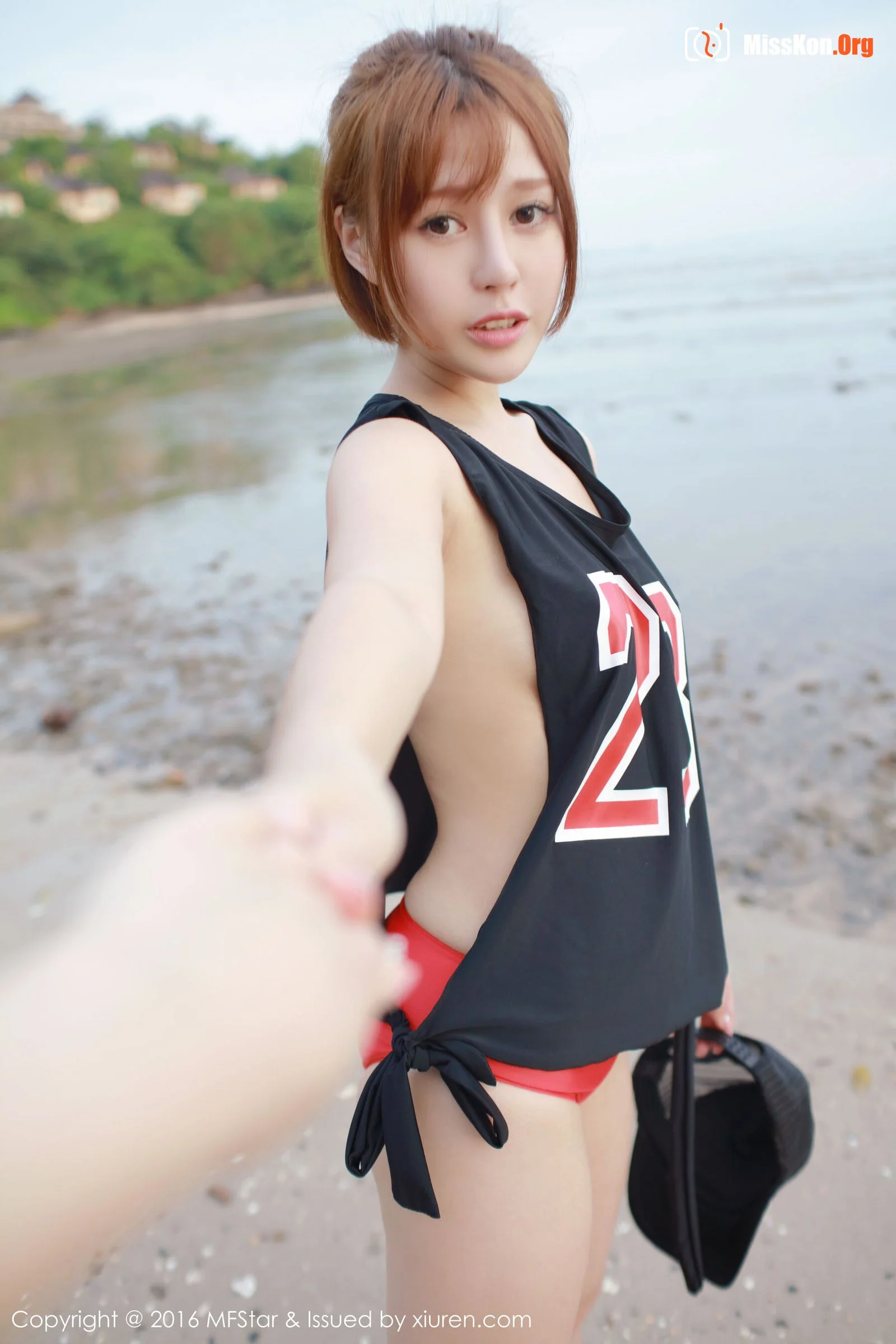 Evelyn - Photo 8