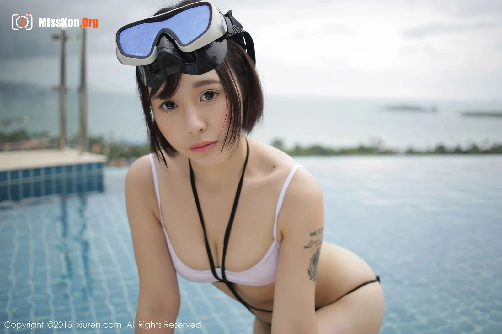 Evelyn - Photo 2