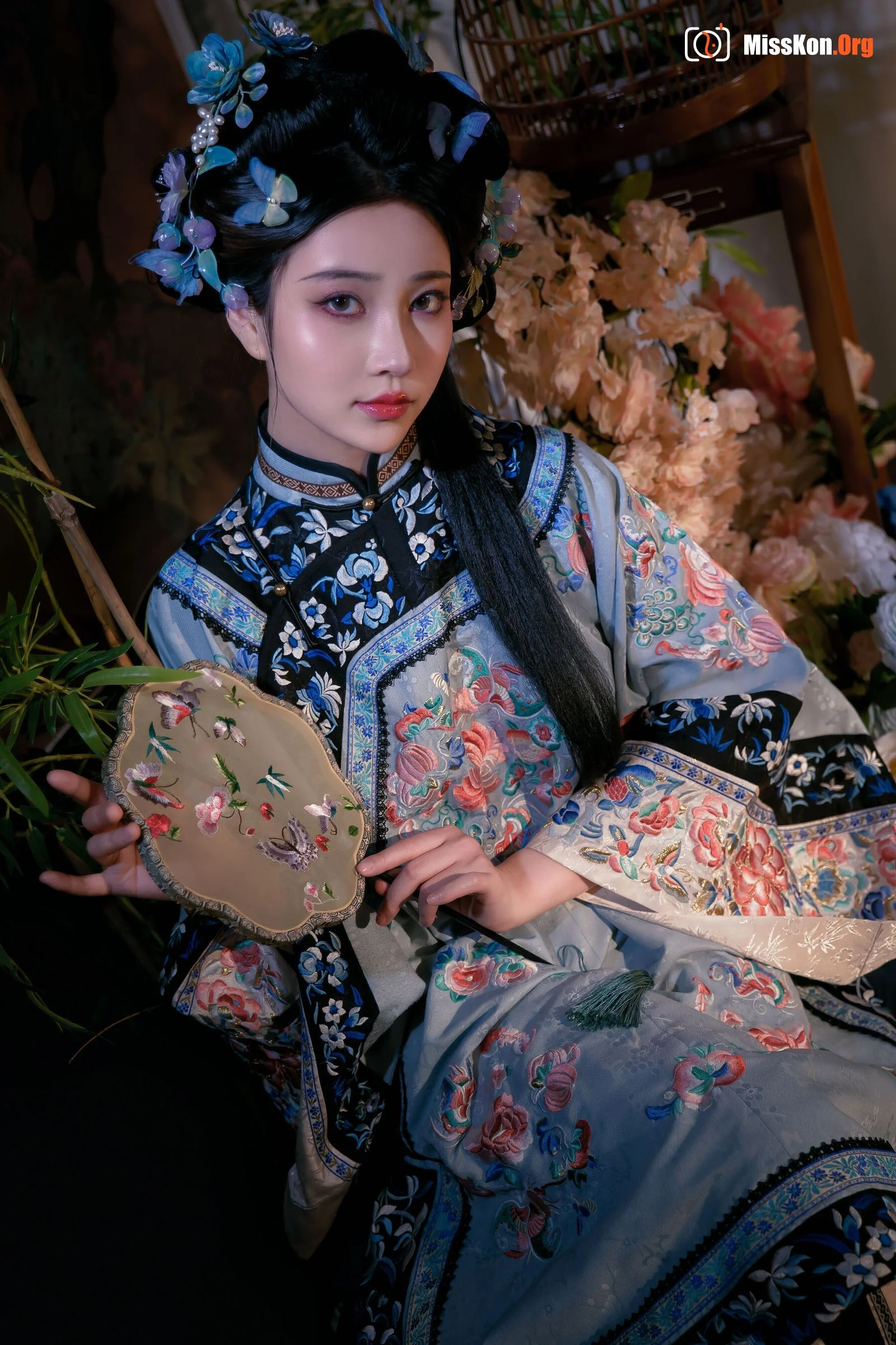 Every year, "Silk Orchid Tomb" - Photo 4