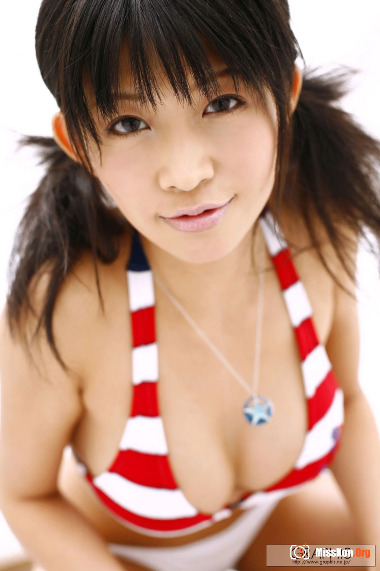 Fan Tian Sasa: Natural distance (2006-11-01) - Photo 16
