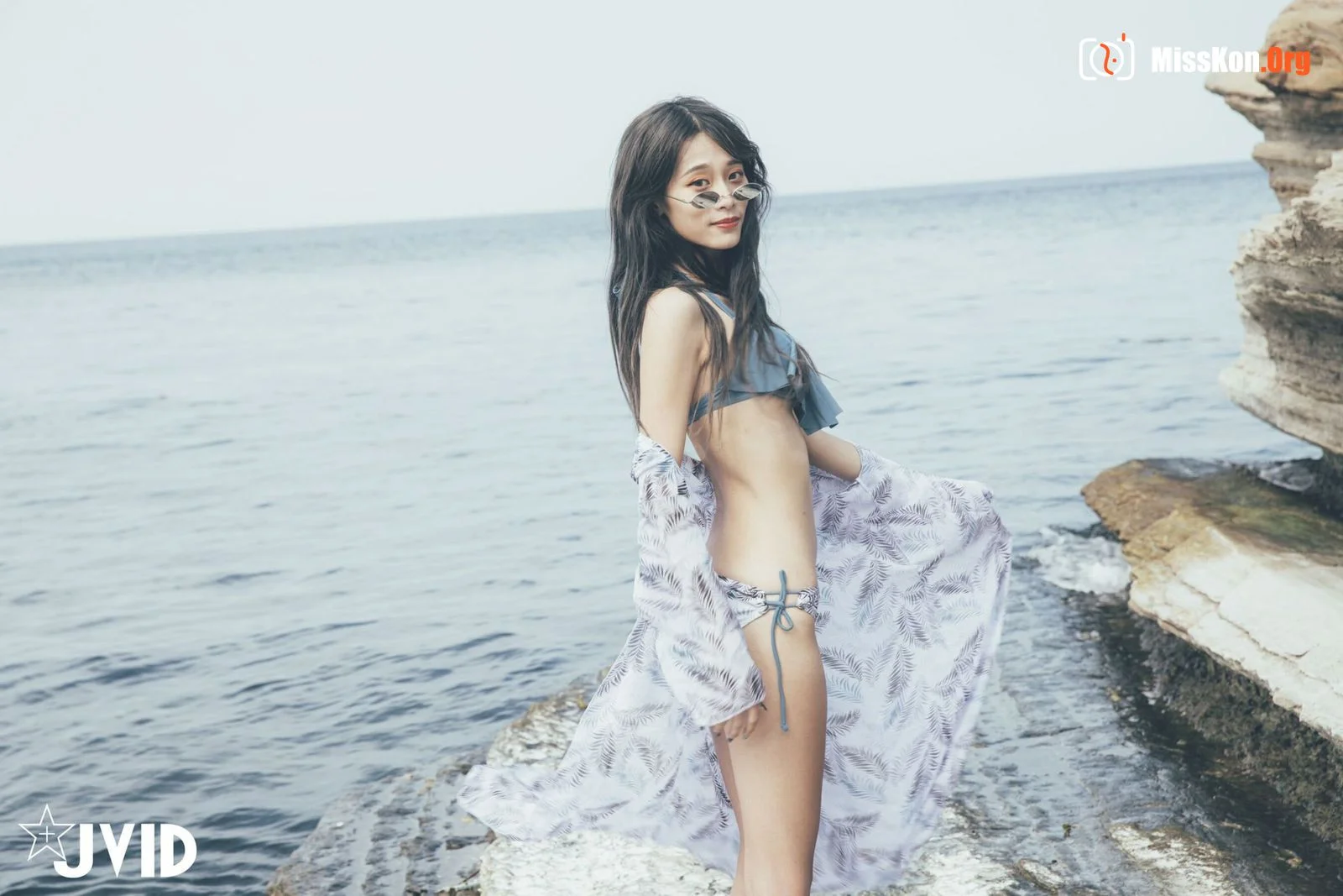 Fang language: Summer girl - Photo 6