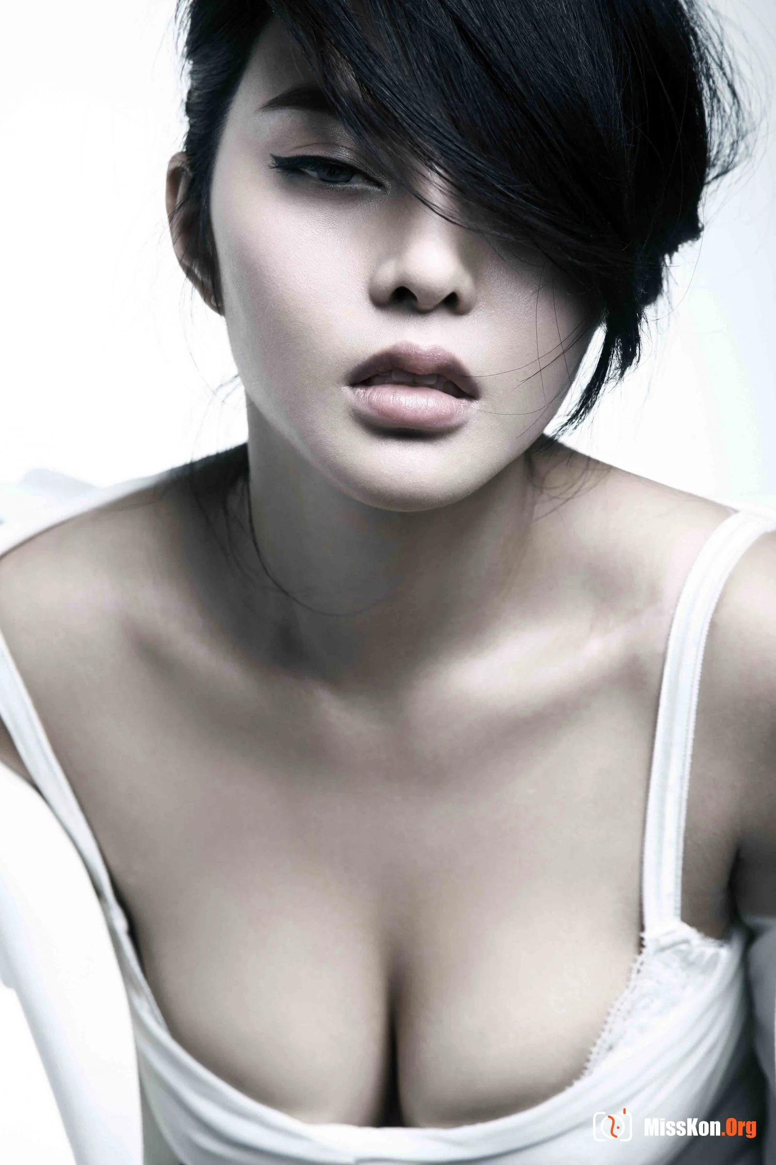 Feng Yuzhi: Professional model - Photo 3