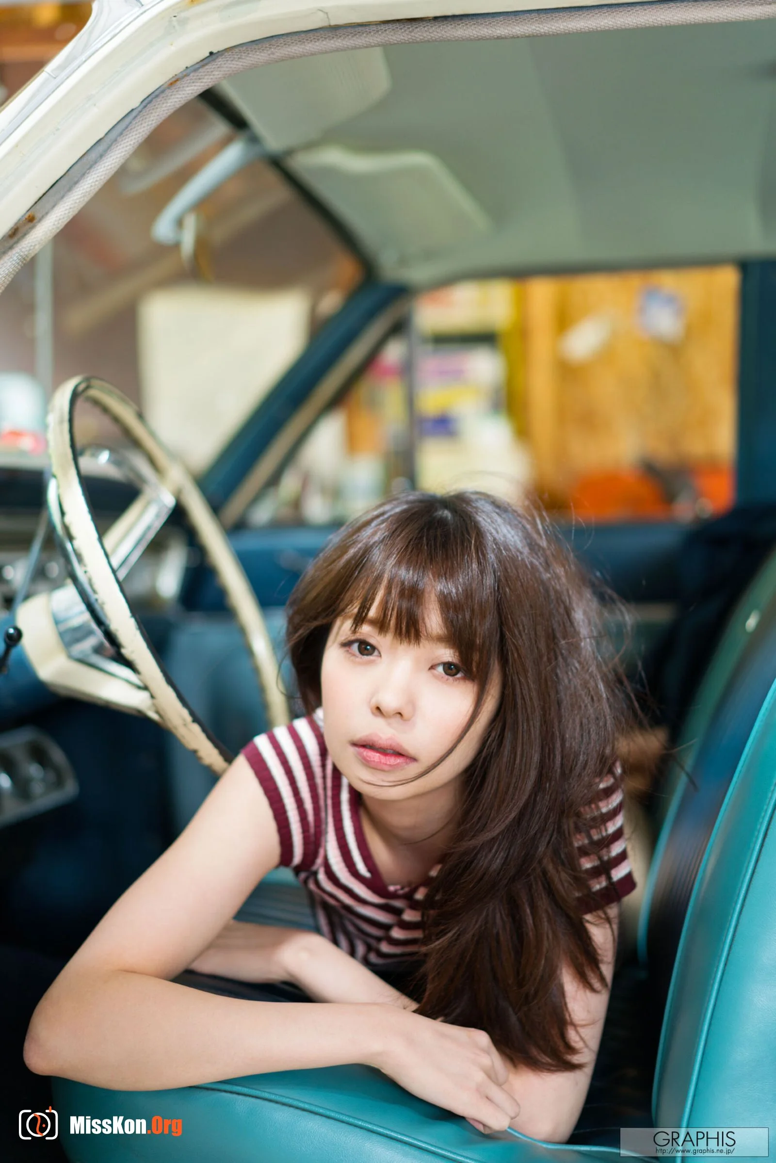 FIRST Gravure First nude girl (2016-10-07) - Photo 16