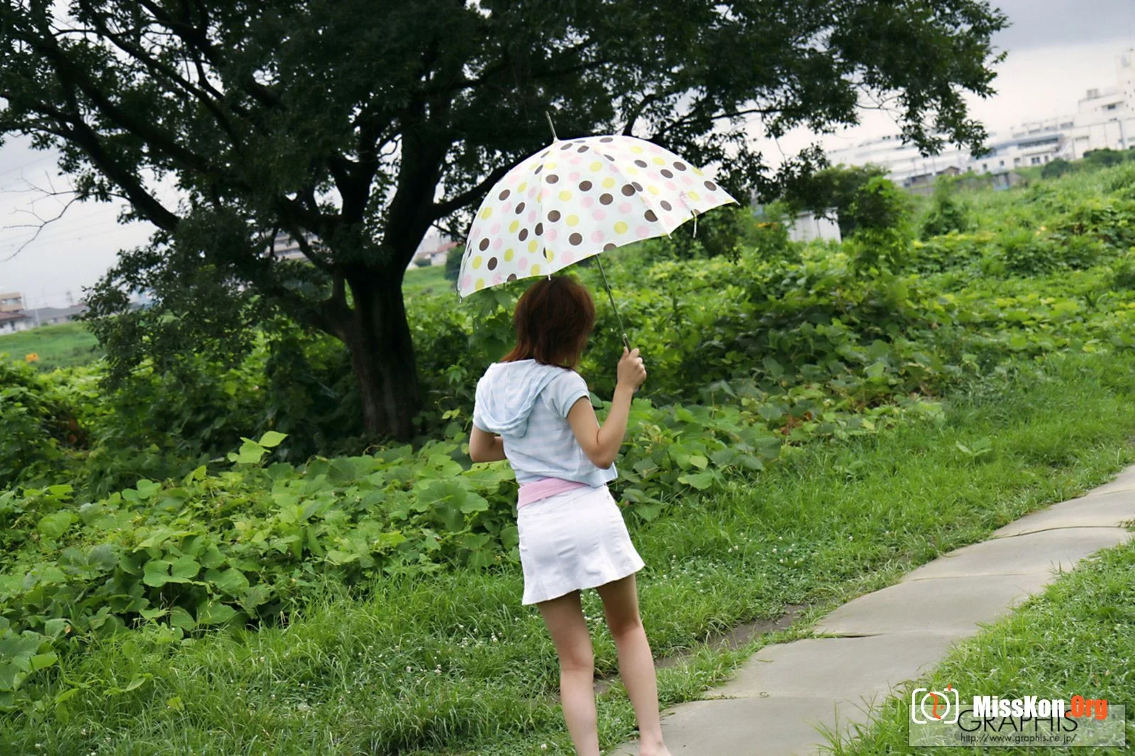 FIRST Gravure First nude girl - Photo 6