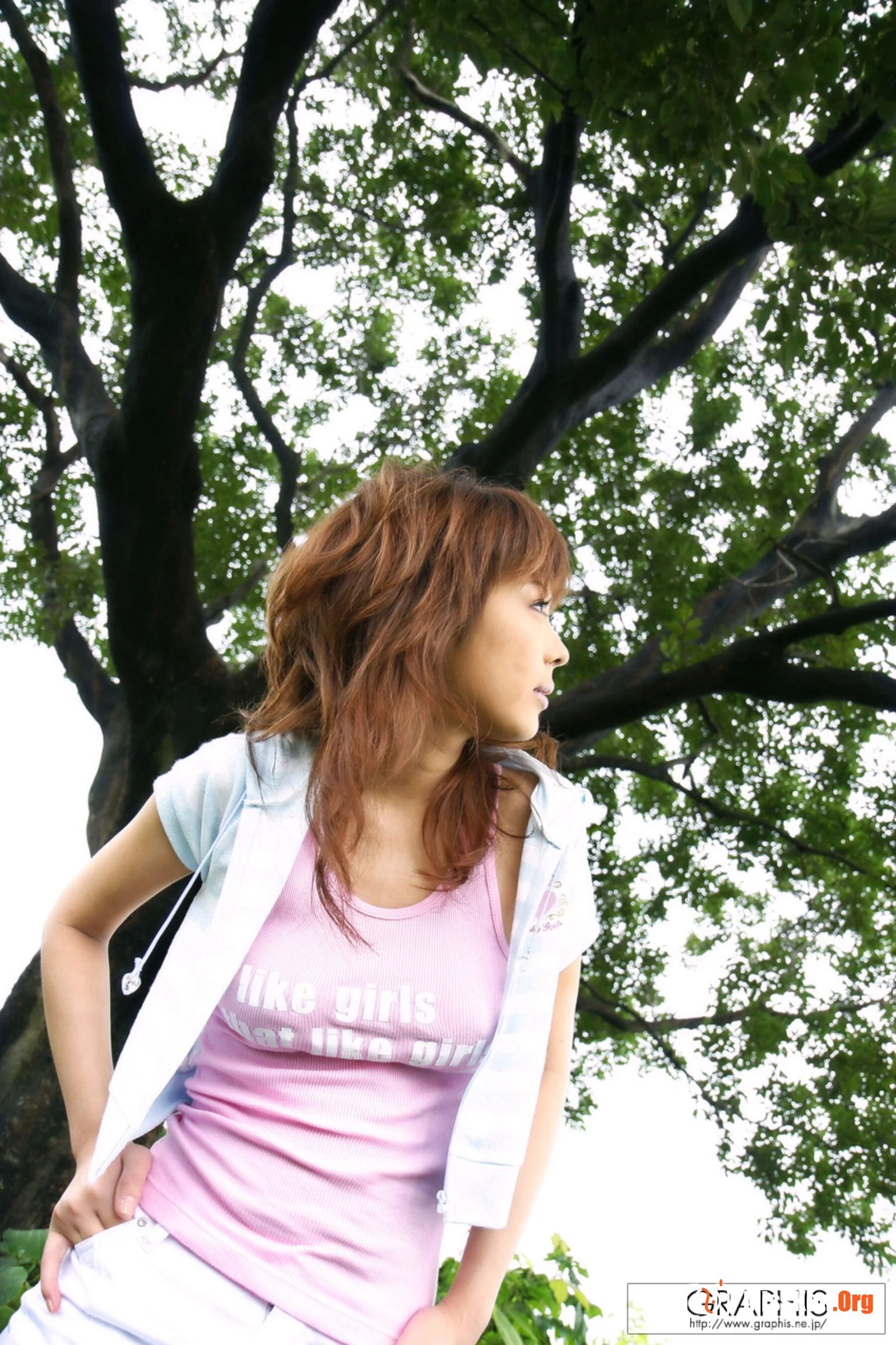 FIRST Gravure First nude girl - Photo 8