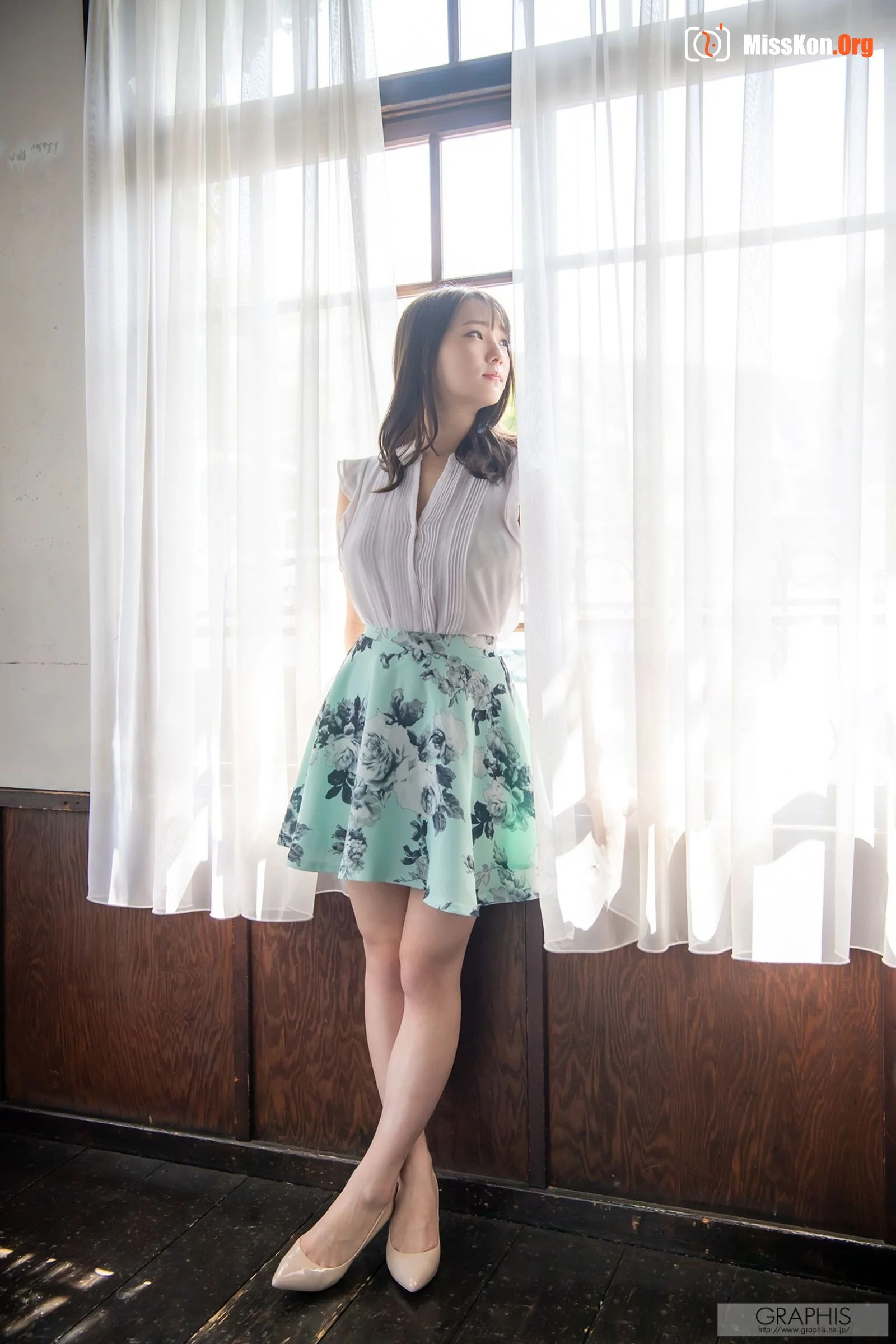 FIRST Gravure First nude girl - Photo 18