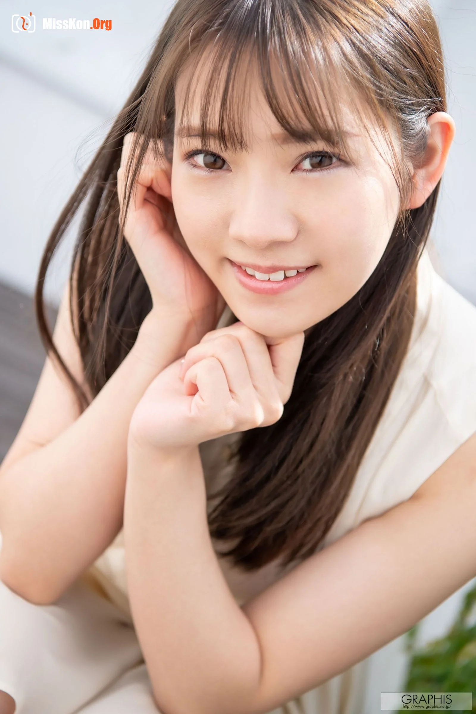 FIRST Gravure First nude girl - Photo 6