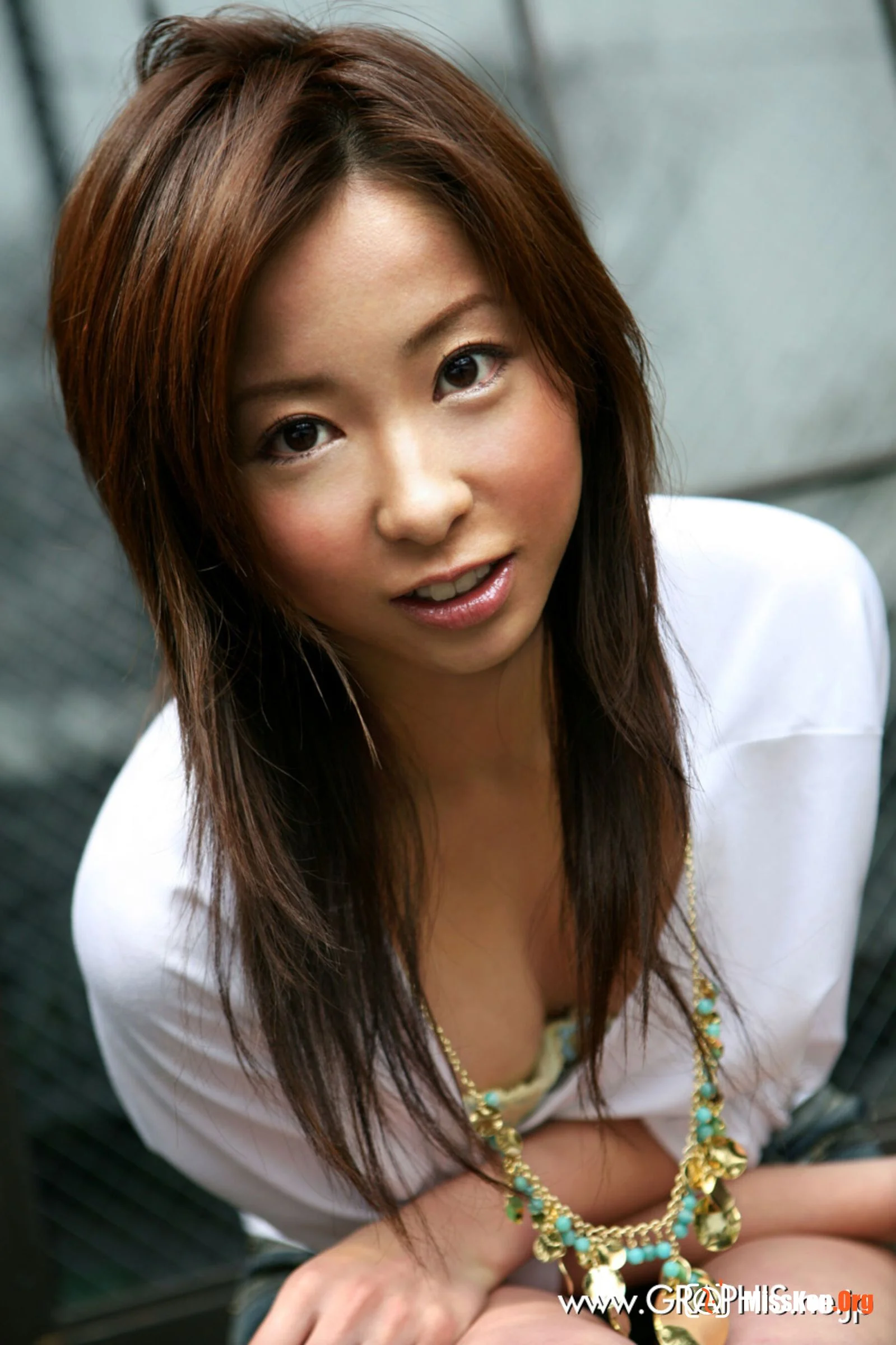 FIRST Gravure First nude girl - Photo 2
