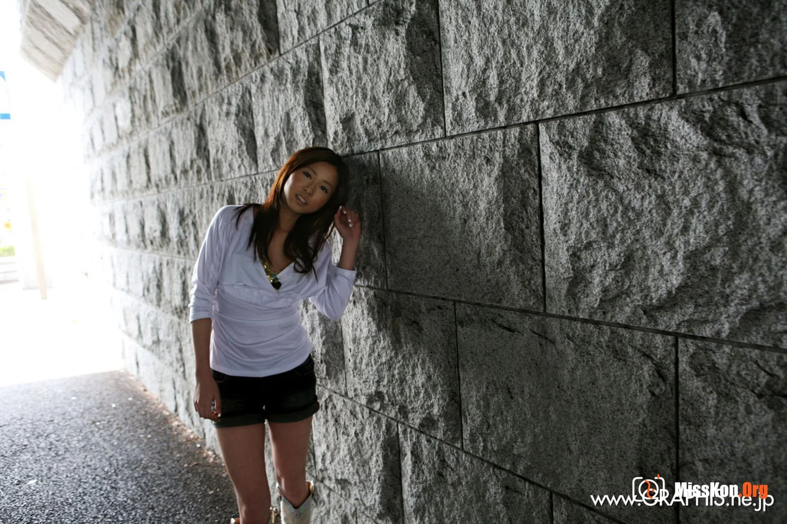 FIRST Gravure First nude girl - Photo 3