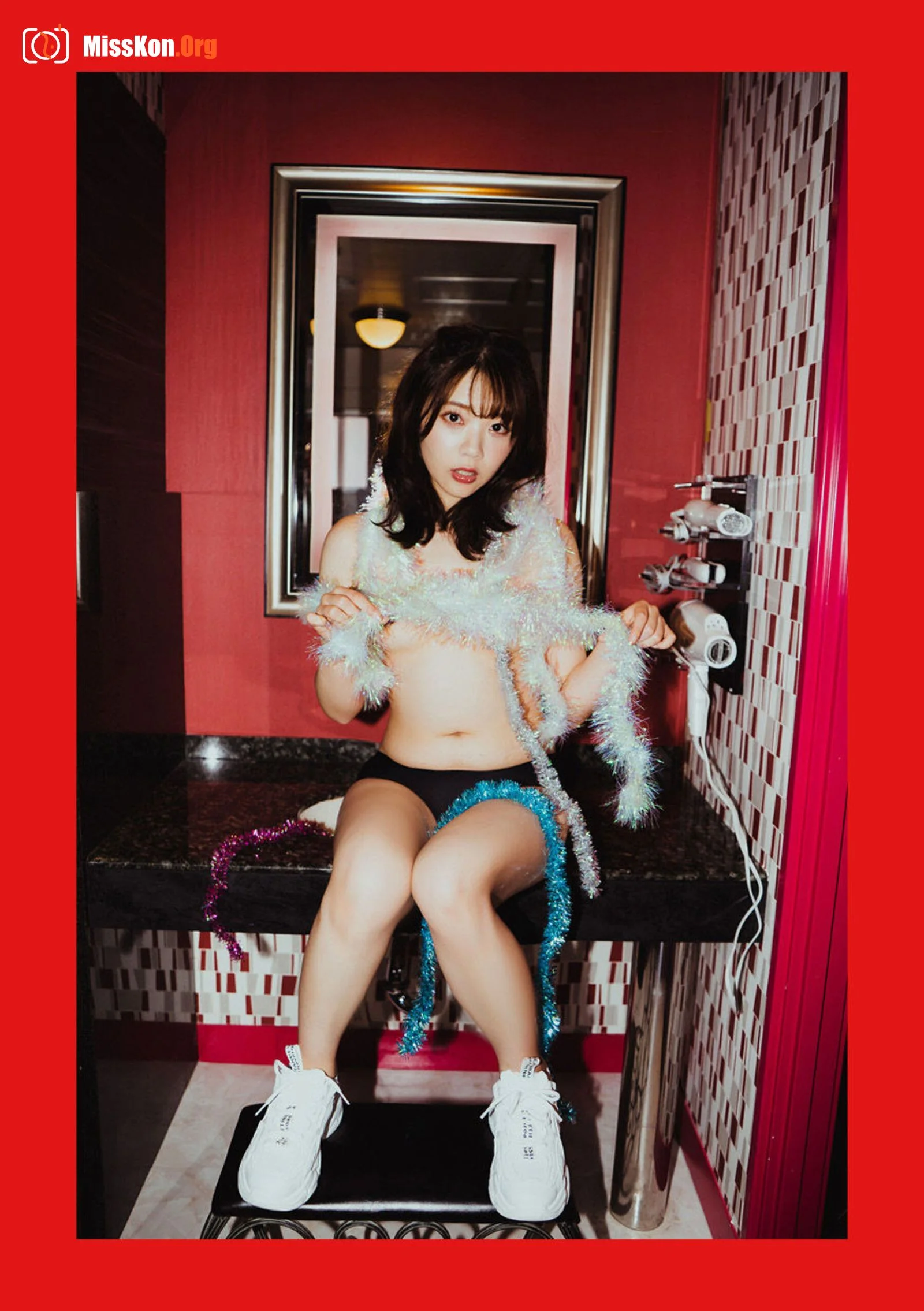 Futaba Ema - Photo 26